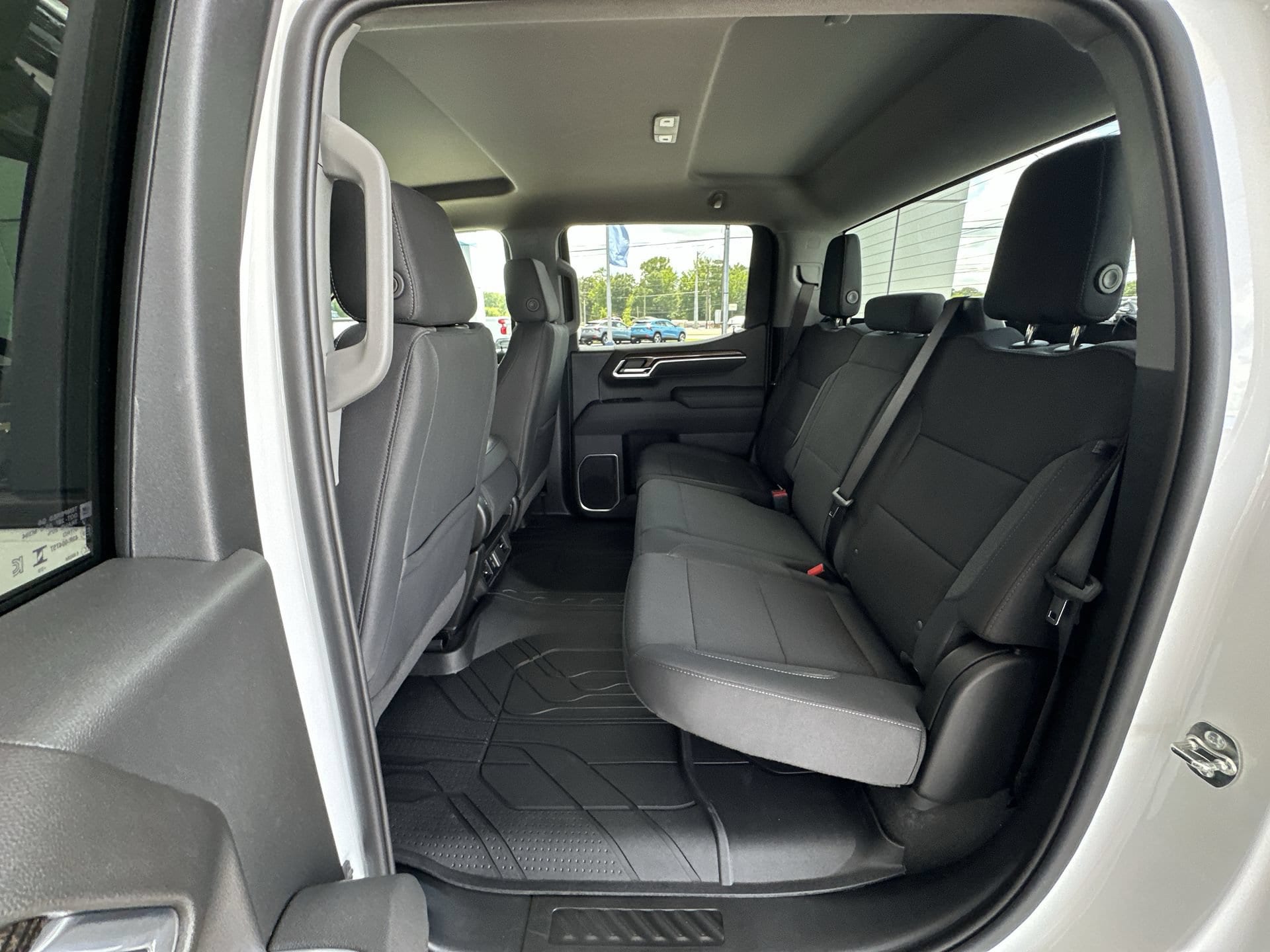 2026 Chevrolet Silverado 1500 LT - Photo 25
