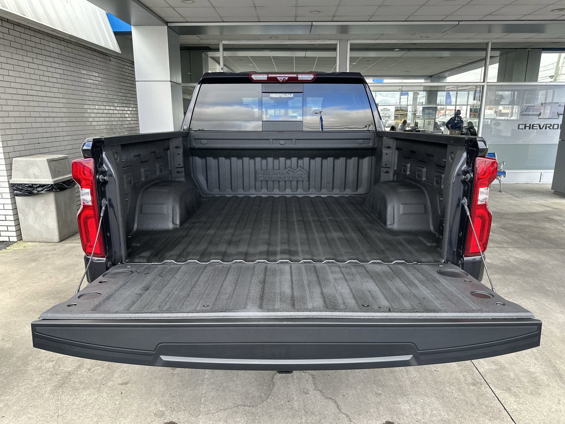 2023 Chevrolet Silverado 1500 High Country - Photo 36