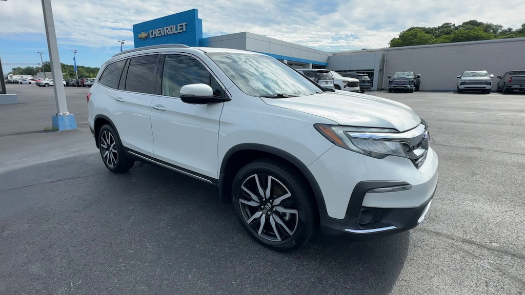 Used 2020 Honda Pilot 2WD Touring 7 Passenger SUV