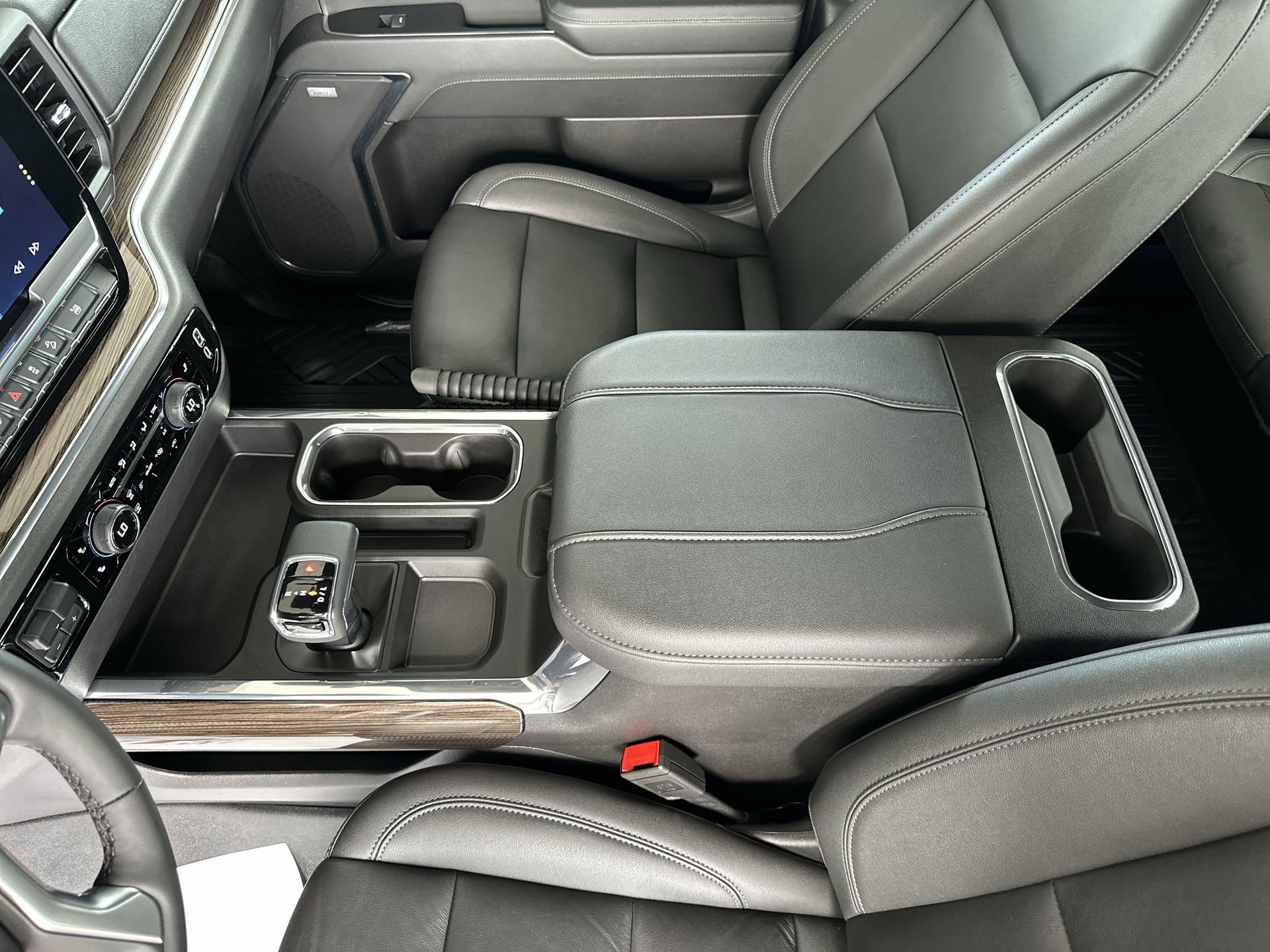 2024 Chevrolet Silverado 1500 LT Trail Boss - Photo 33