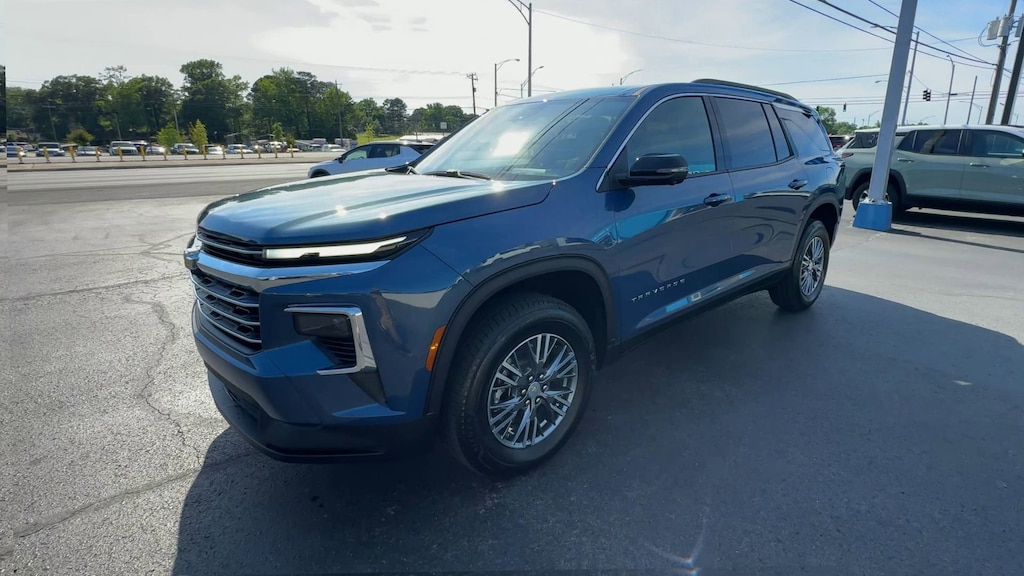 New 2026 Chevrolet Traverse LT SUV