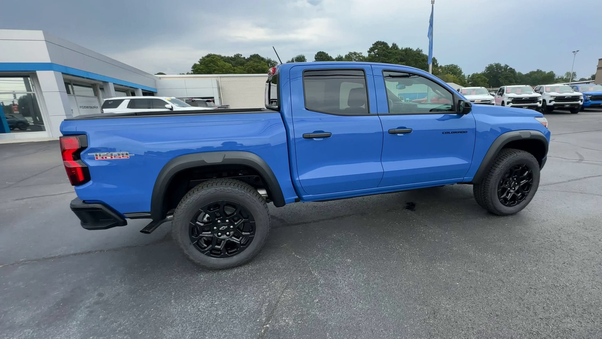 2026 Chevrolet Colorado Trail Boss - Photo 9