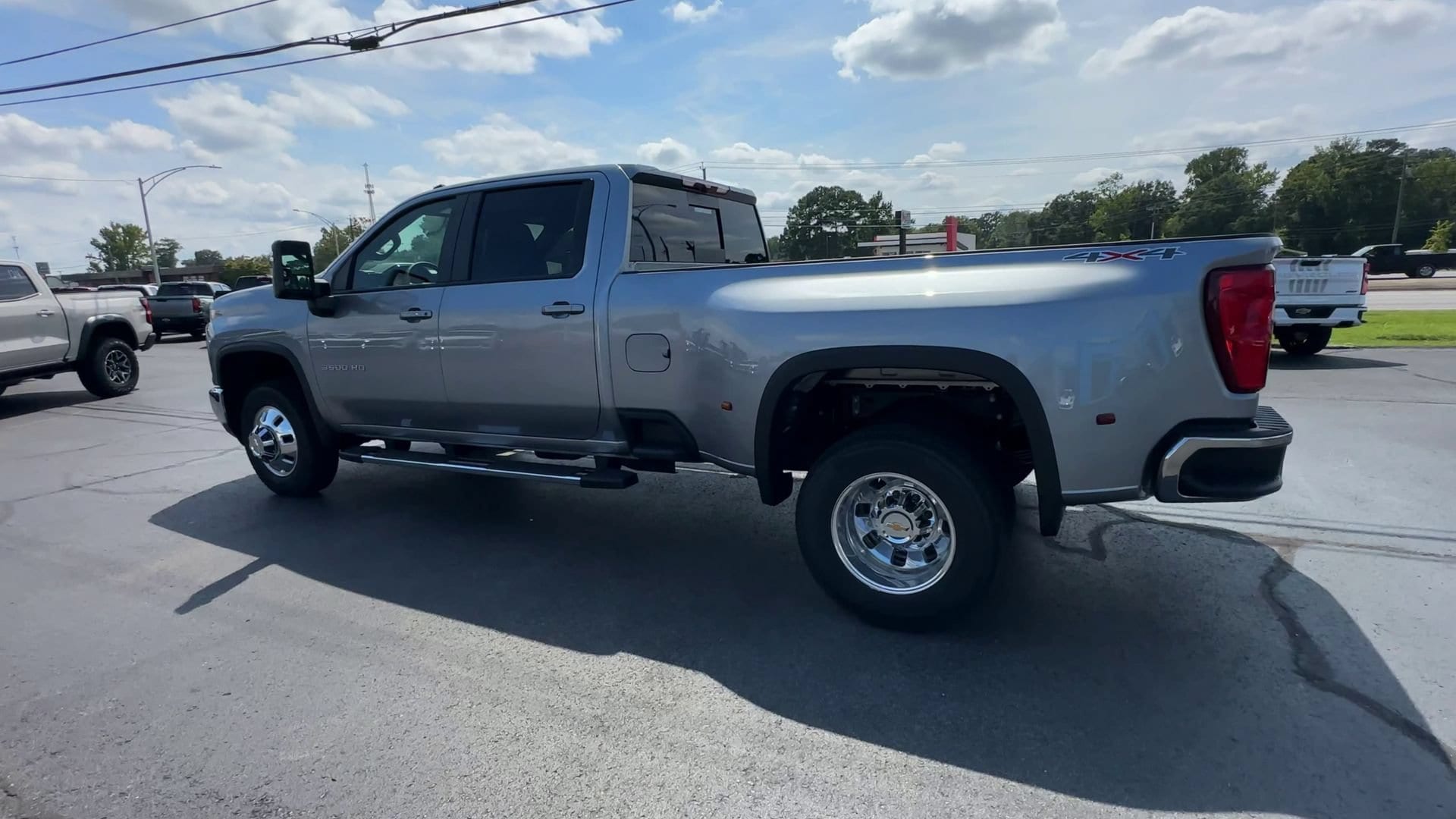 2026 Chevrolet Silverado 3500 HD LT - Photo 6