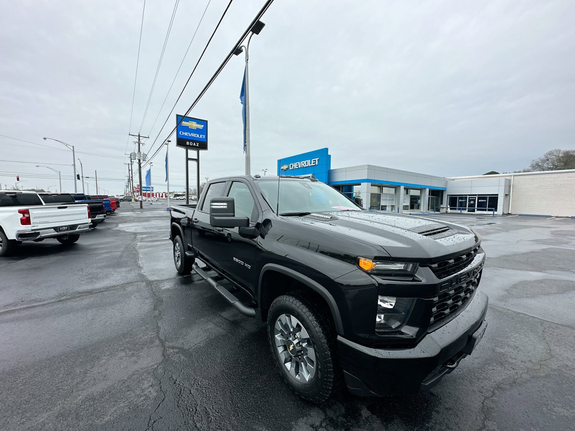 2023 Chevrolet Silverado HD Custom 4WD Crew Cab Standard Box's photo