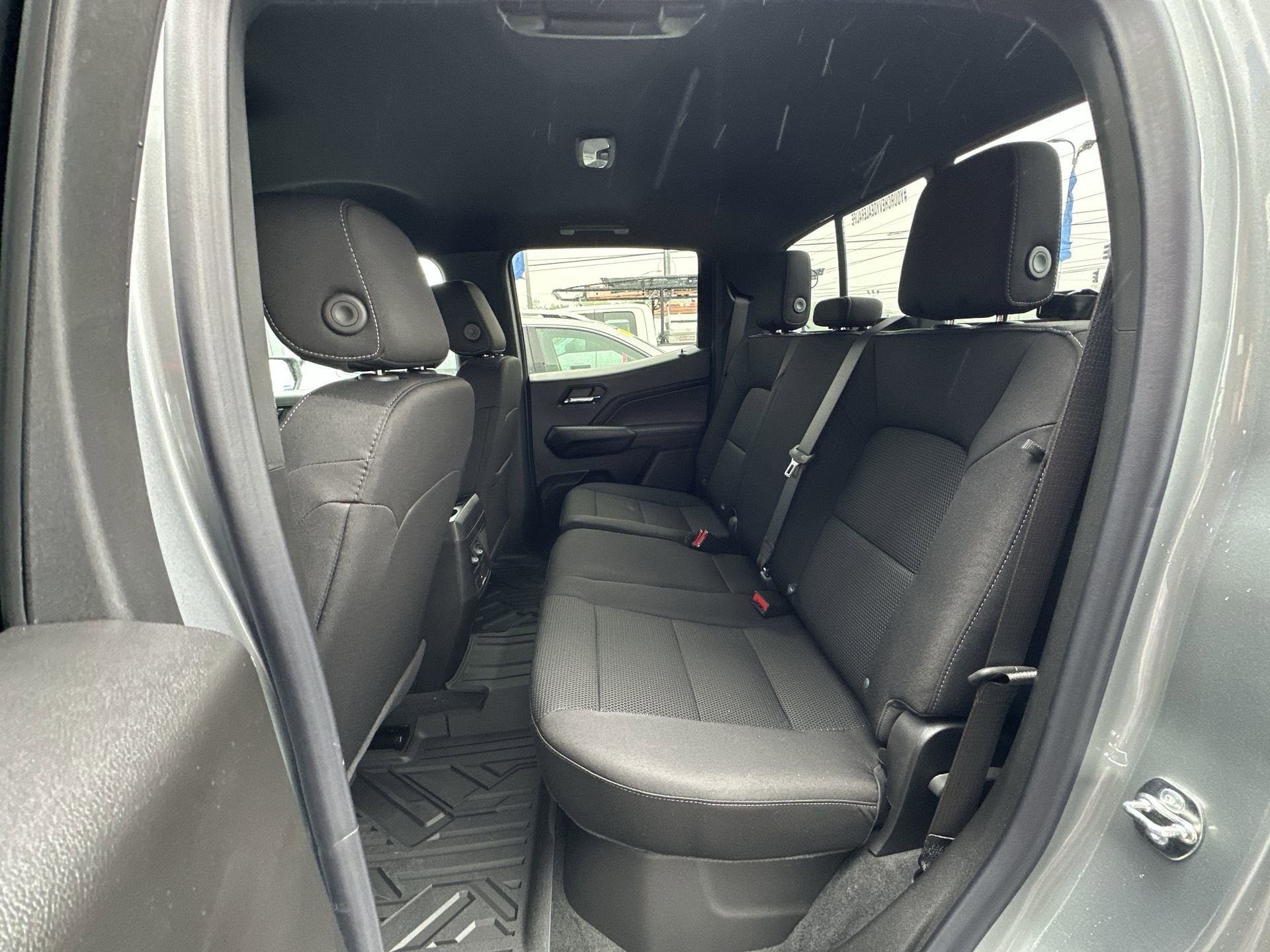 2026 Chevrolet Colorado LT - Photo 24