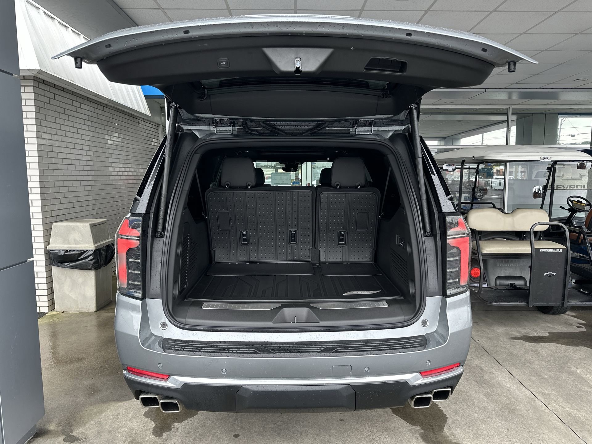 2026 Chevrolet Suburban High Country - Photo 27