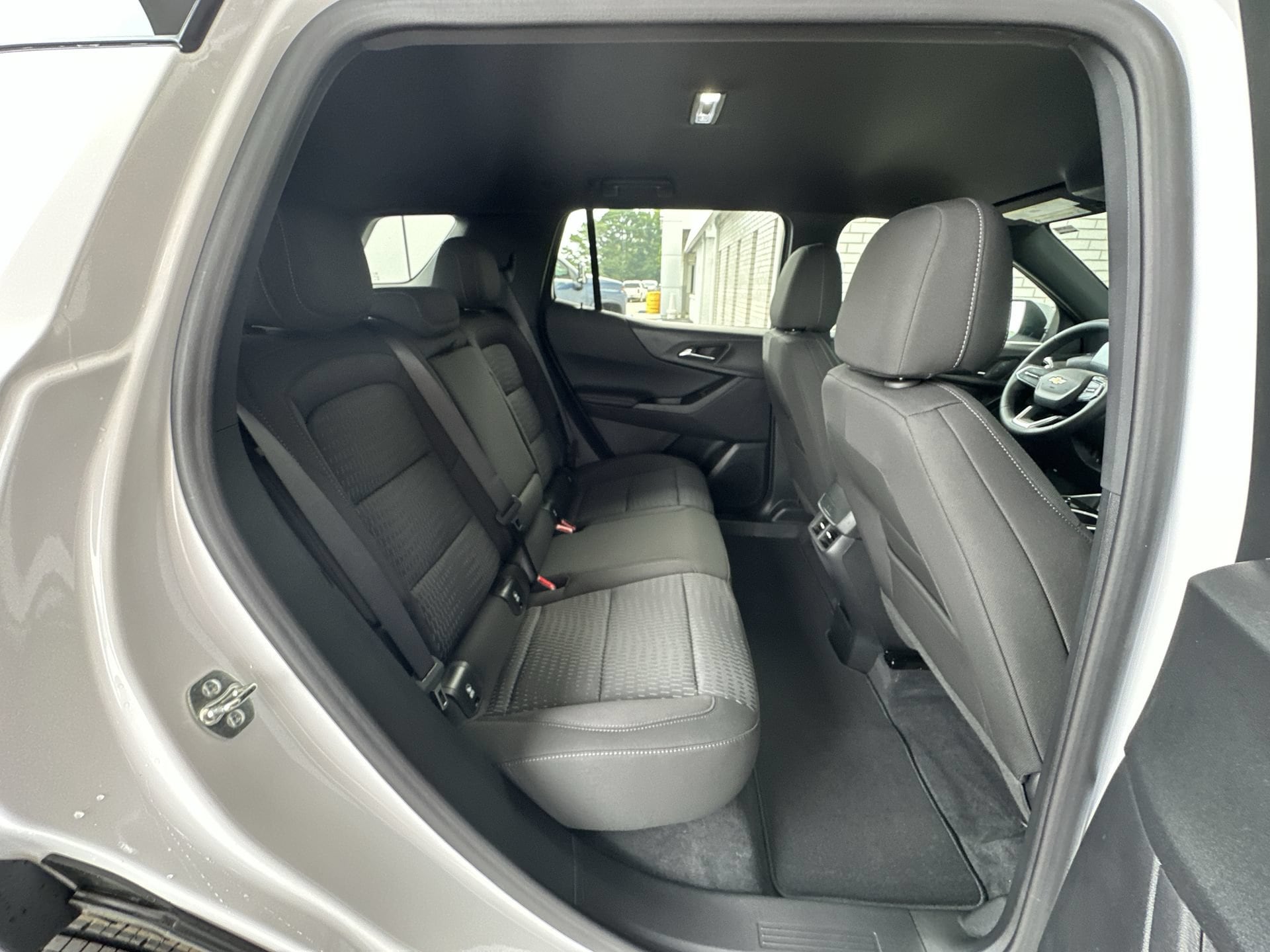 2027 Chevrolet Equinox LT - Photo 26