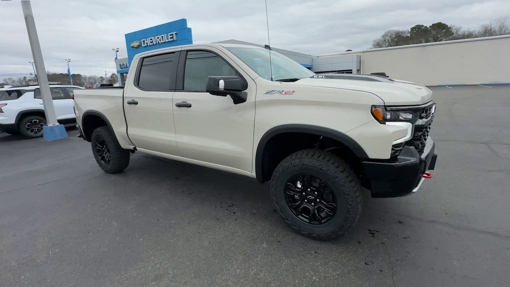 New 2026 Chevrolet Silverado 1500 ZR2 Truck