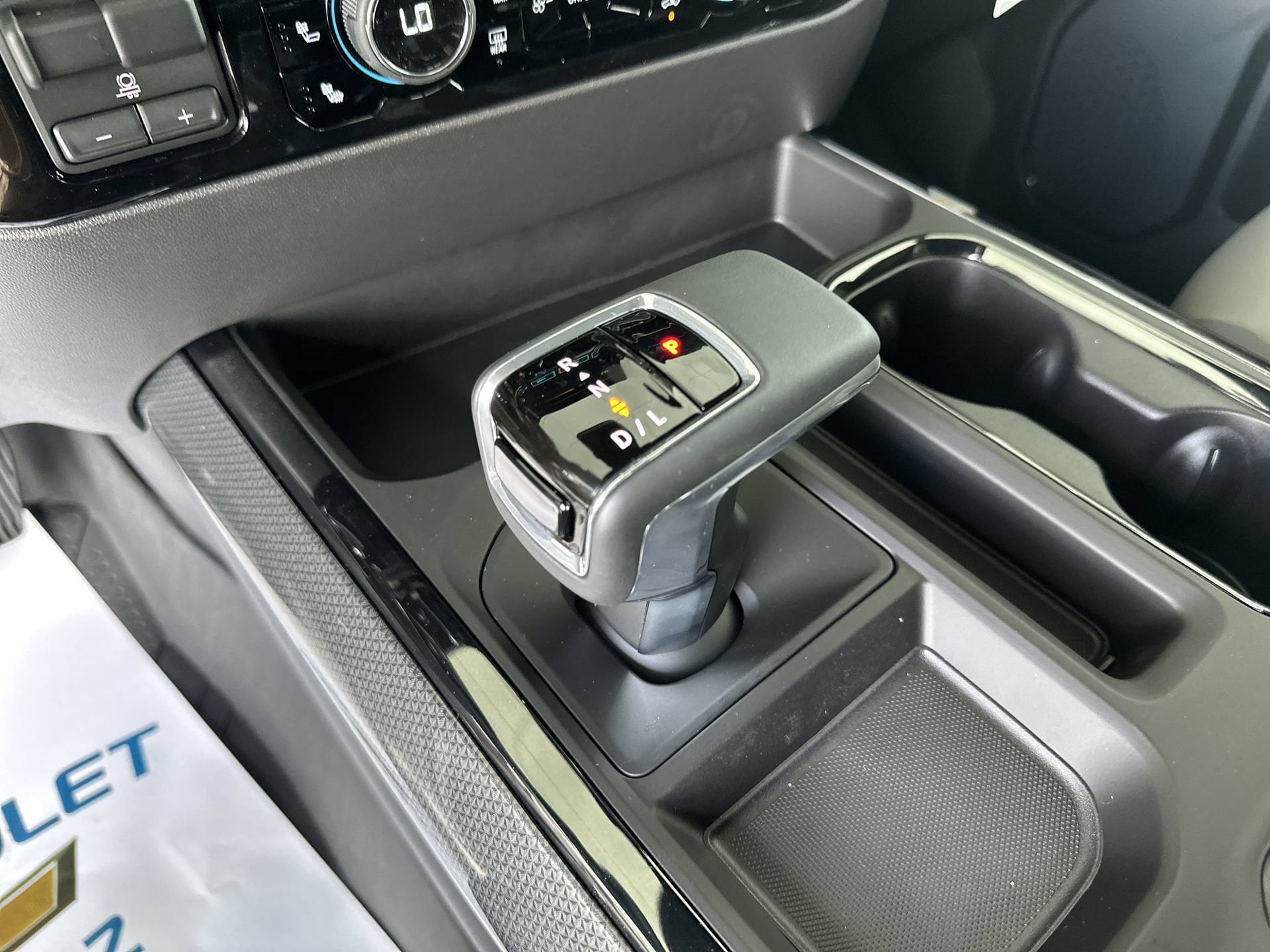 2026 Chevrolet Silverado 1500 ZR2 - Photo 16
