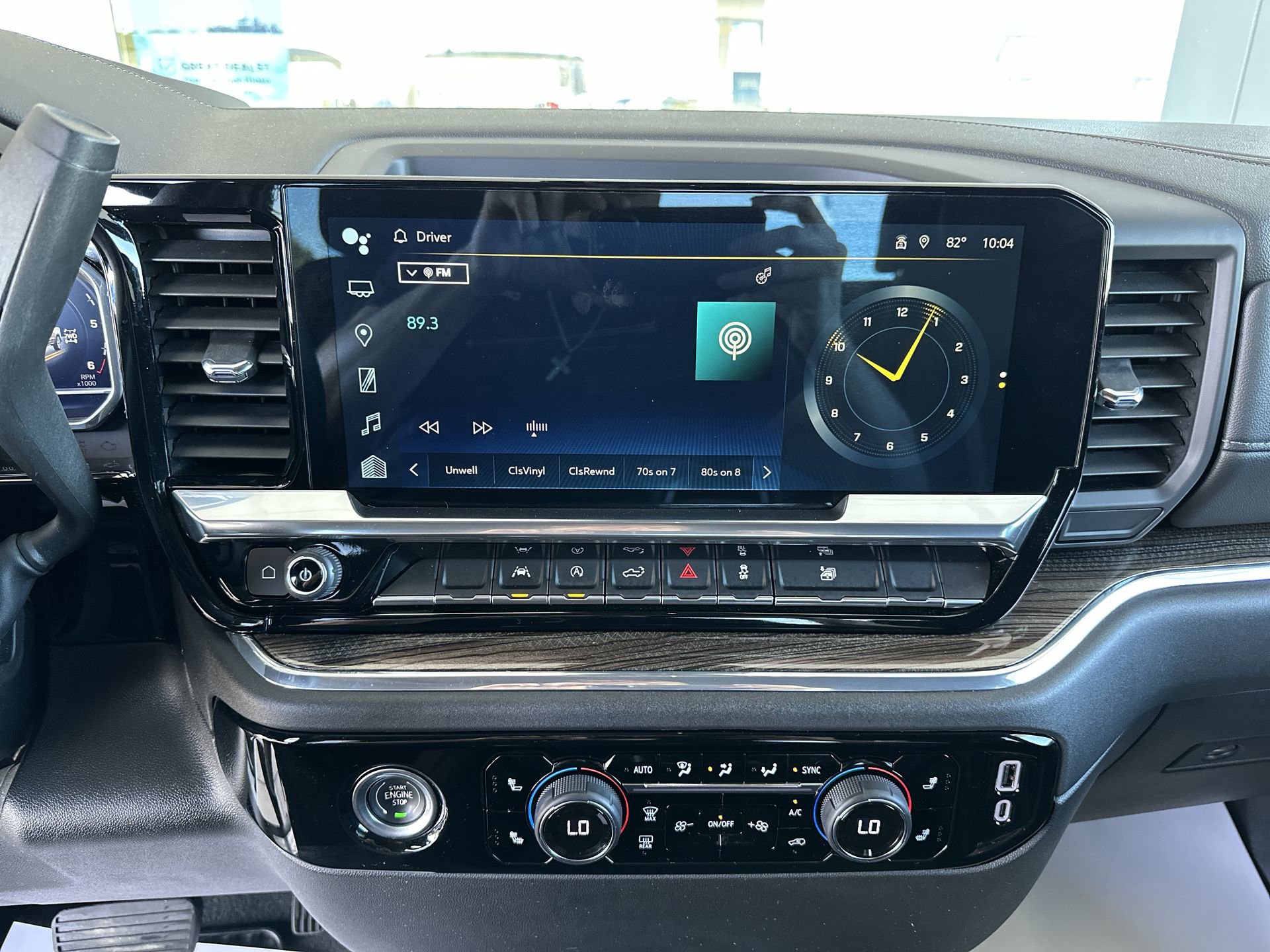 2024 Chevrolet Silverado 1500 RST - Photo 13