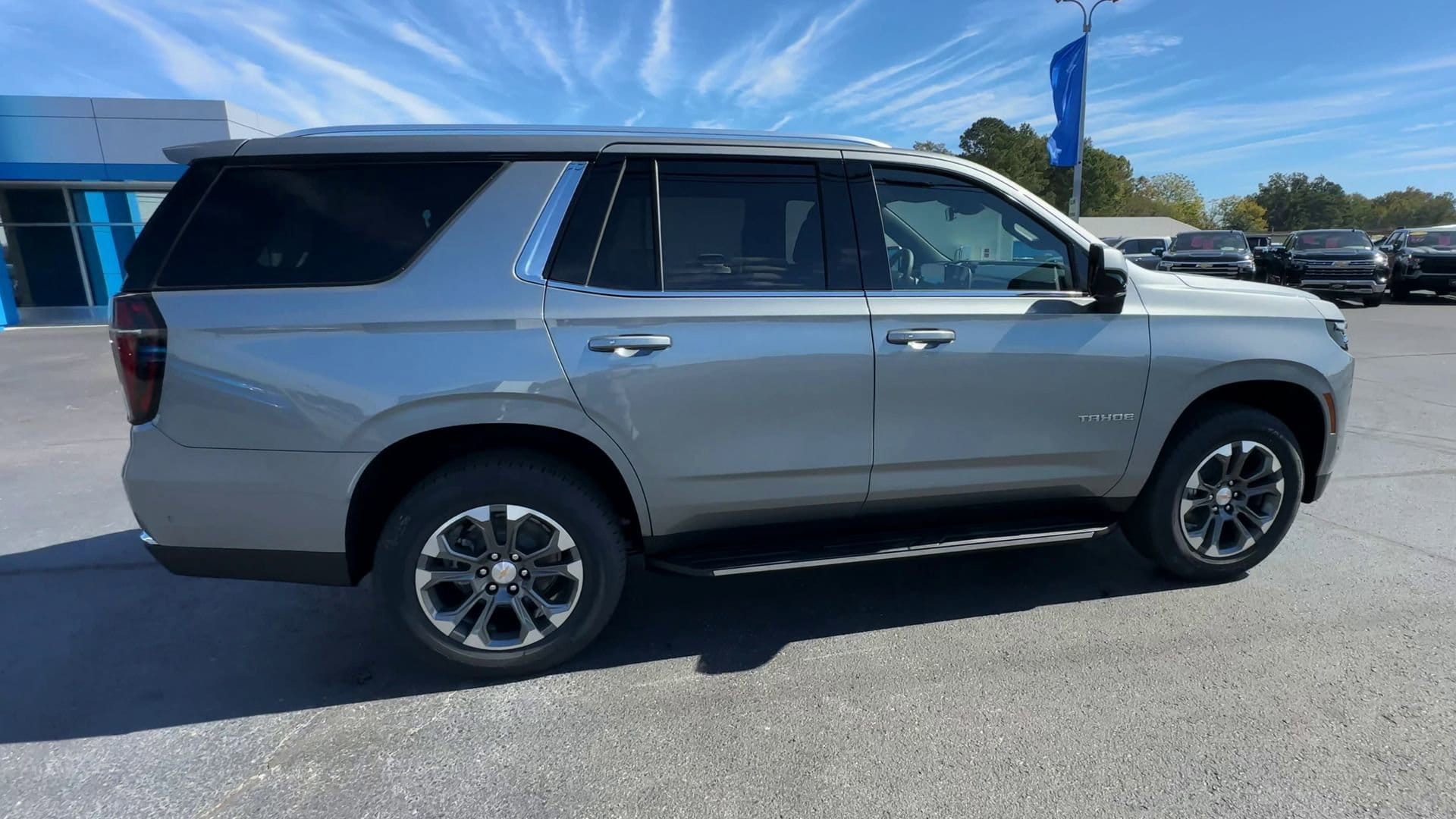 2026 Chevrolet Tahoe LS - Photo 9