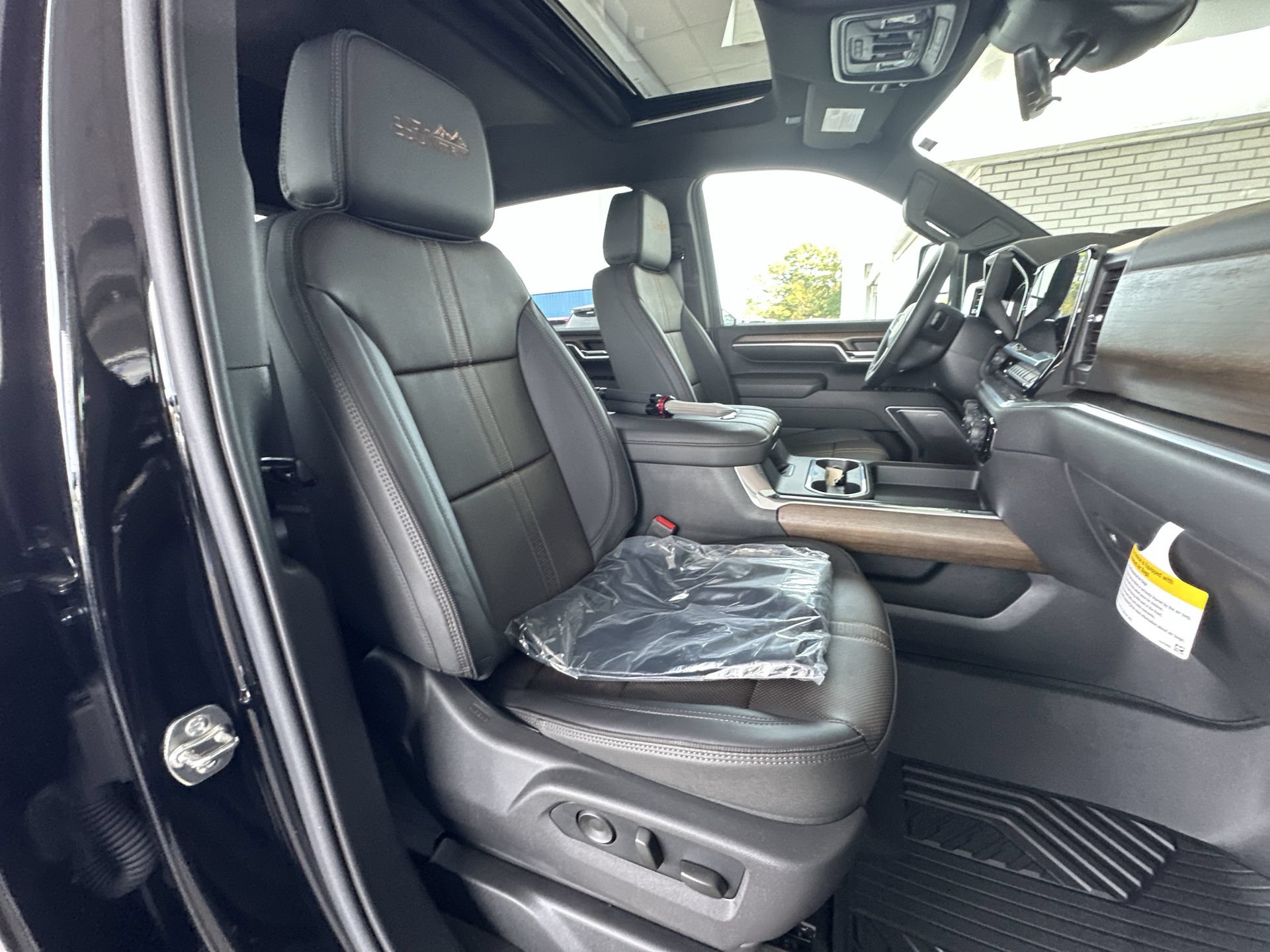 2026 Chevrolet Silverado 3500HD High Country - Photo 28