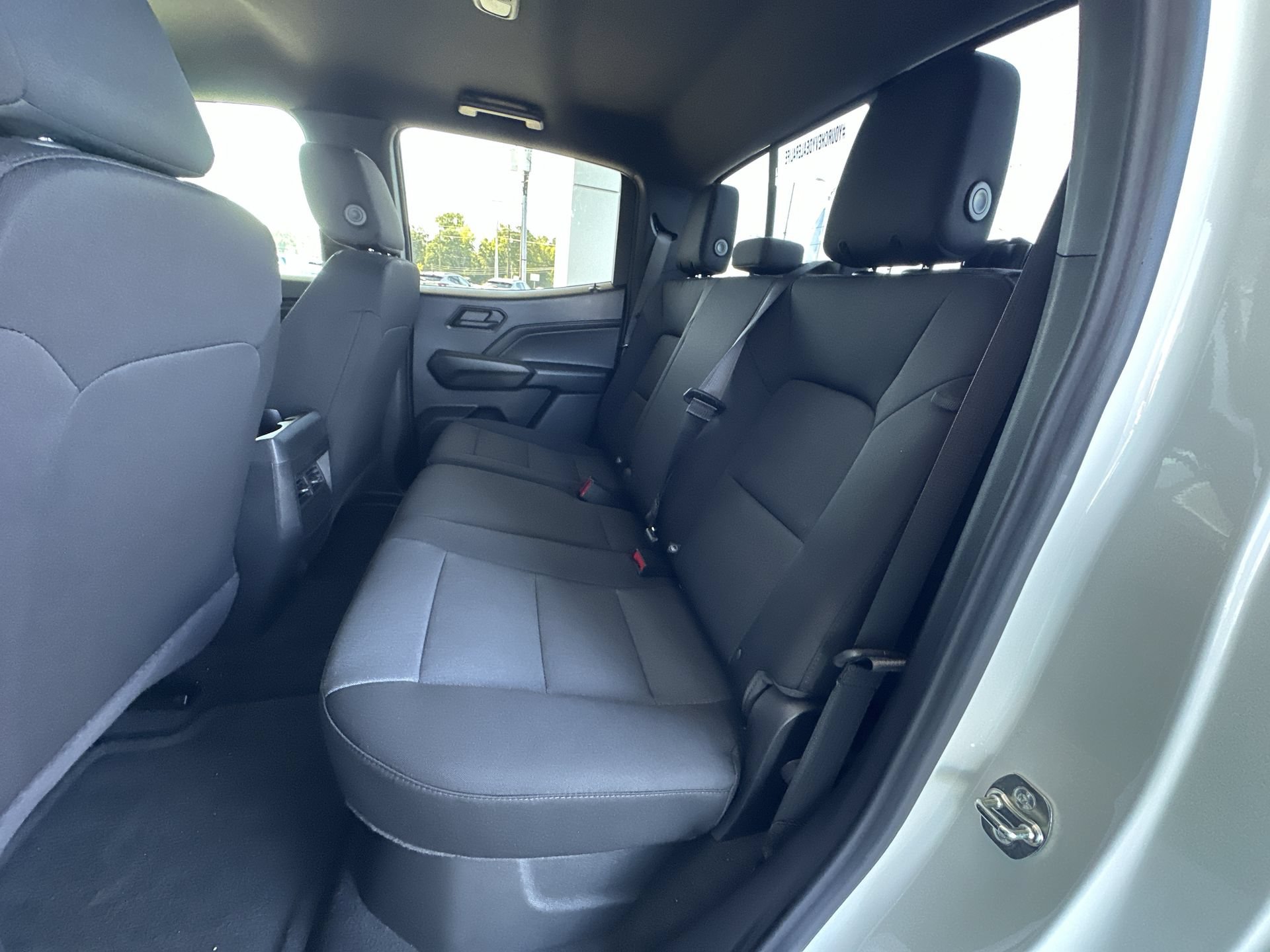 2026 Chevrolet Colorado Trail Boss - Photo 24