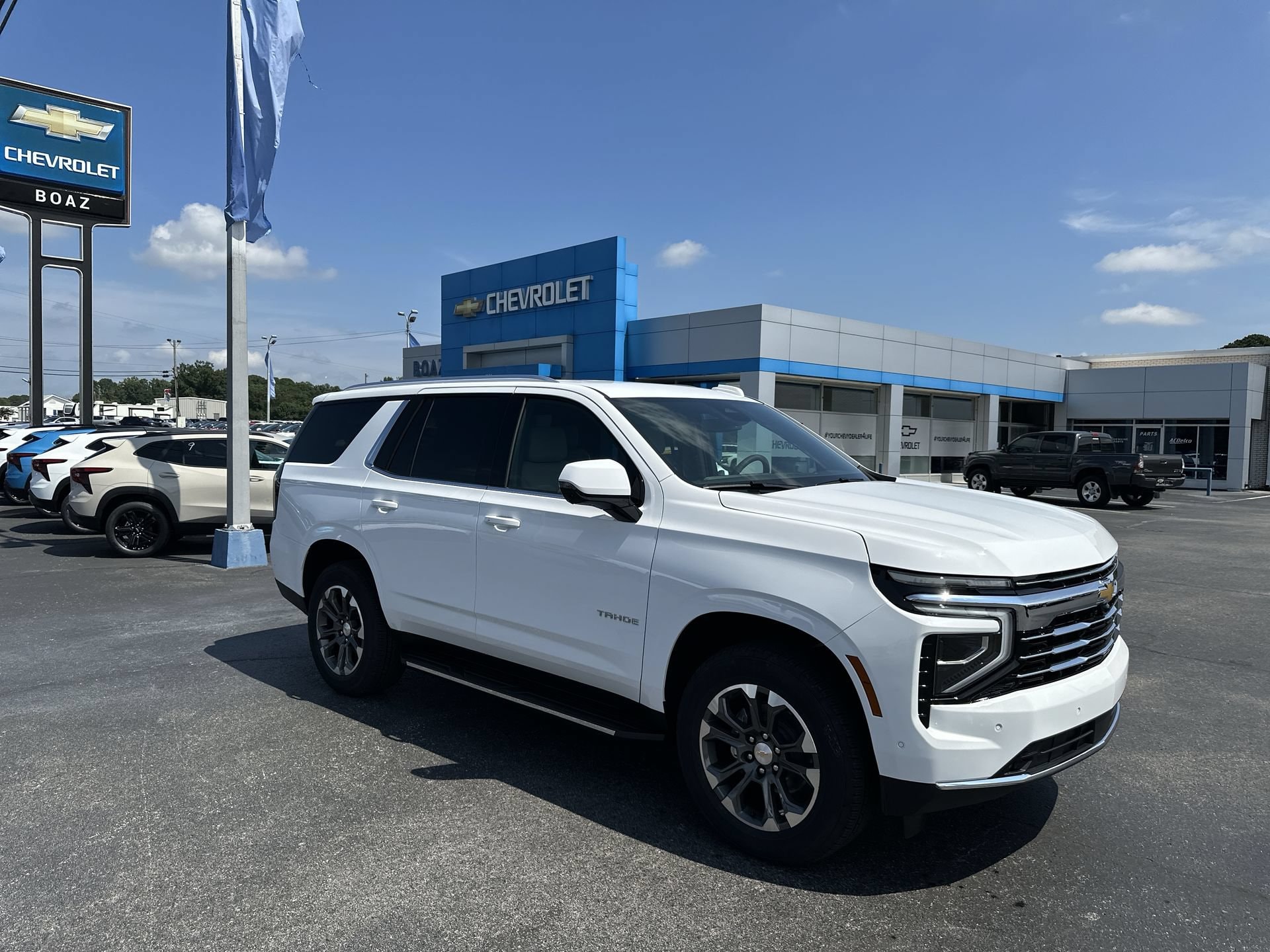2026 Chevrolet Tahoe LT - Photo 32