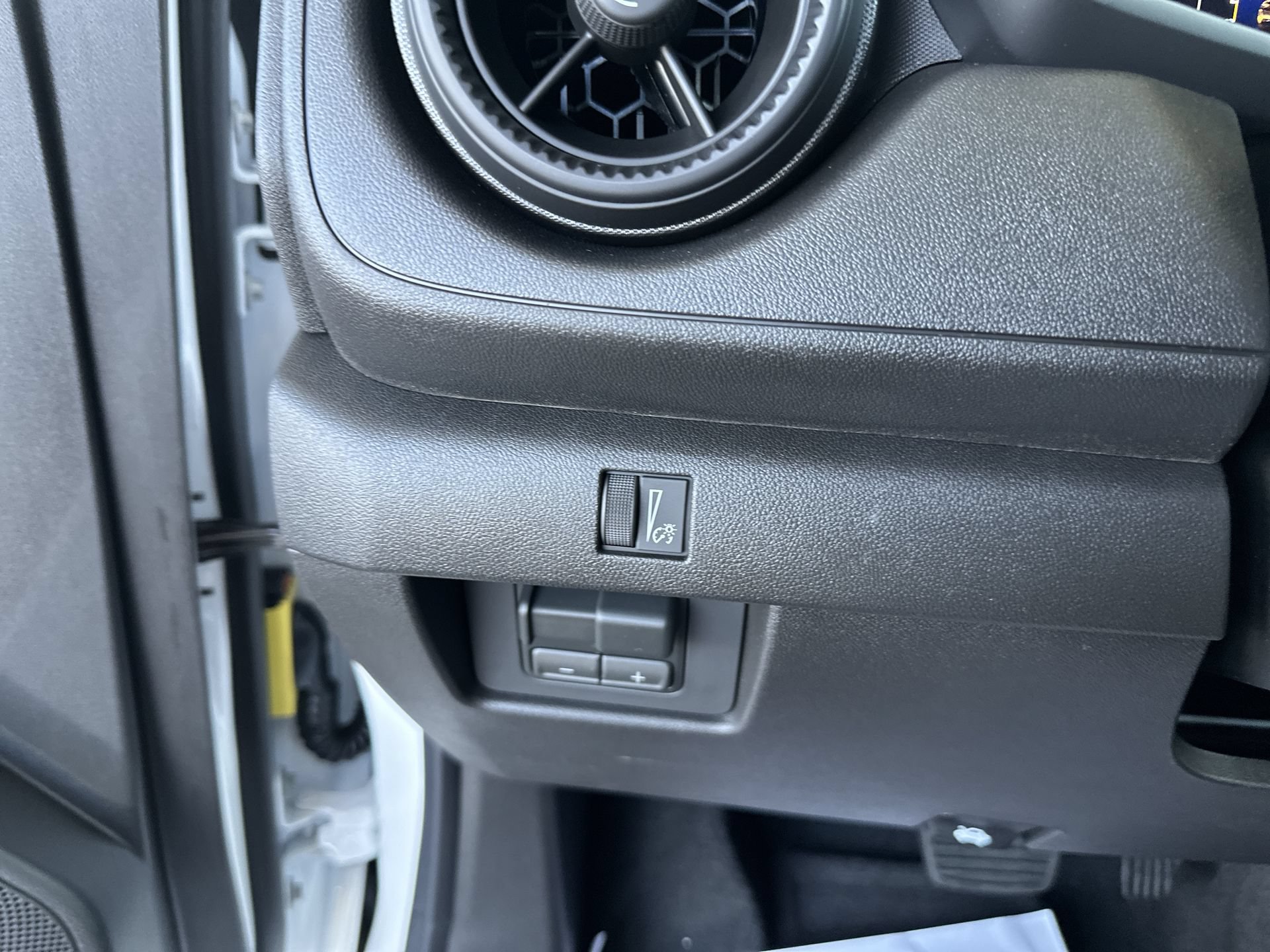 2026 Chevrolet Colorado Trail Boss - Photo 18