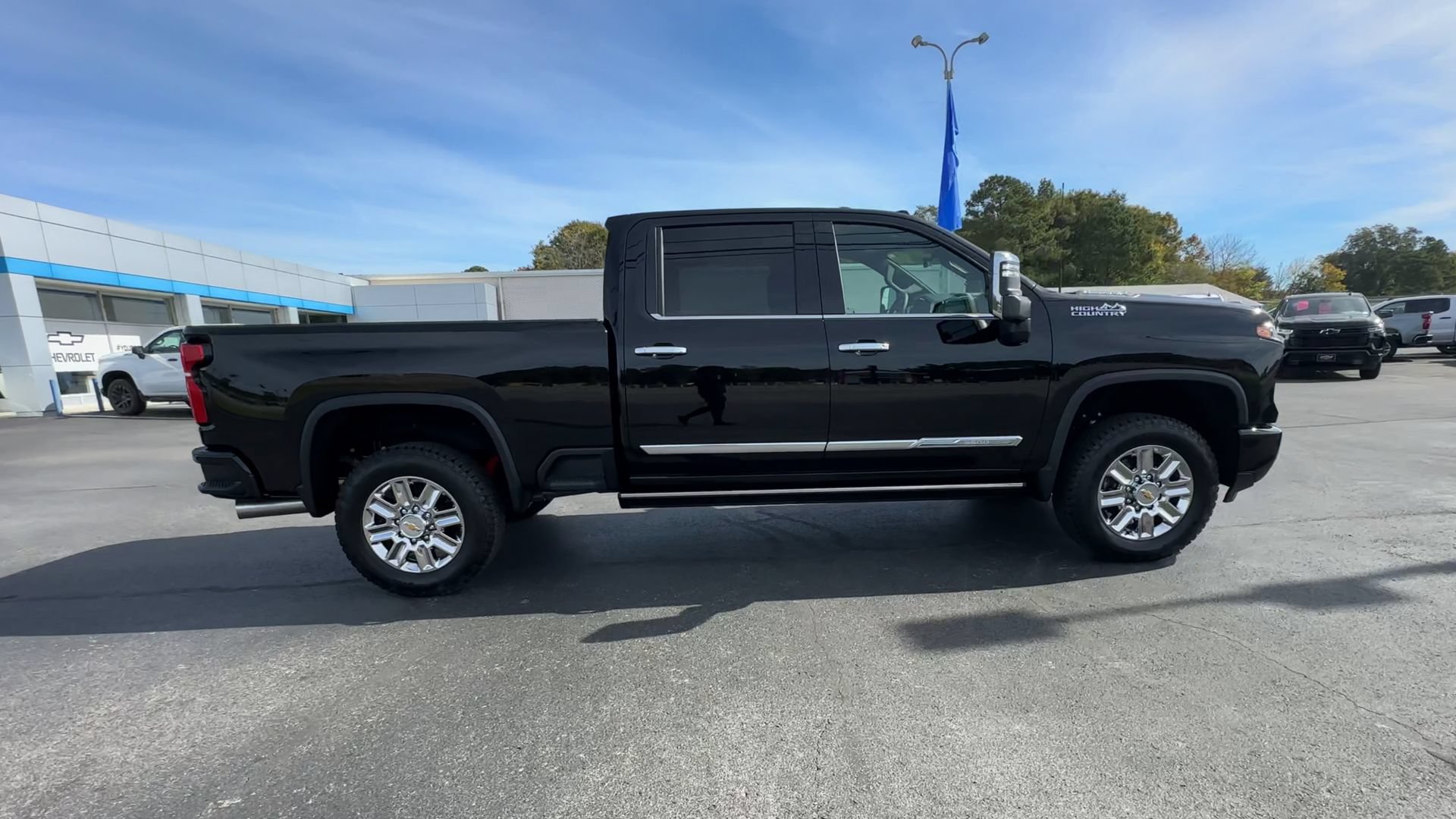 2026 Chevrolet Silverado 3500HD High Country - Photo 9
