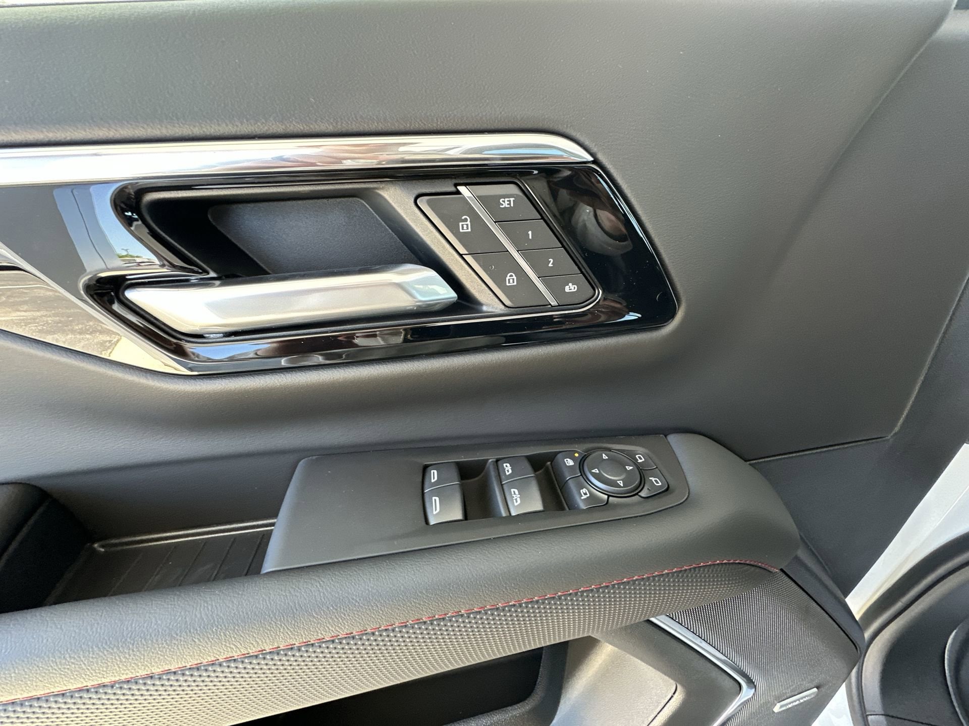 2026 Chevrolet Tahoe RST - Photo 24