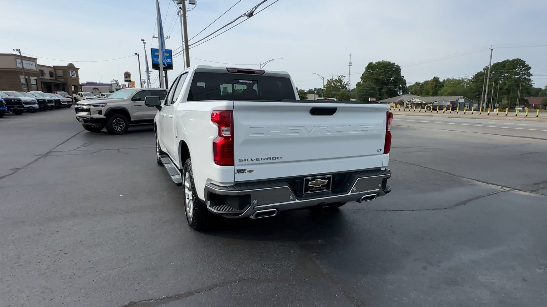 2026 Chevrolet Silverado 1500 LT - Photo 6