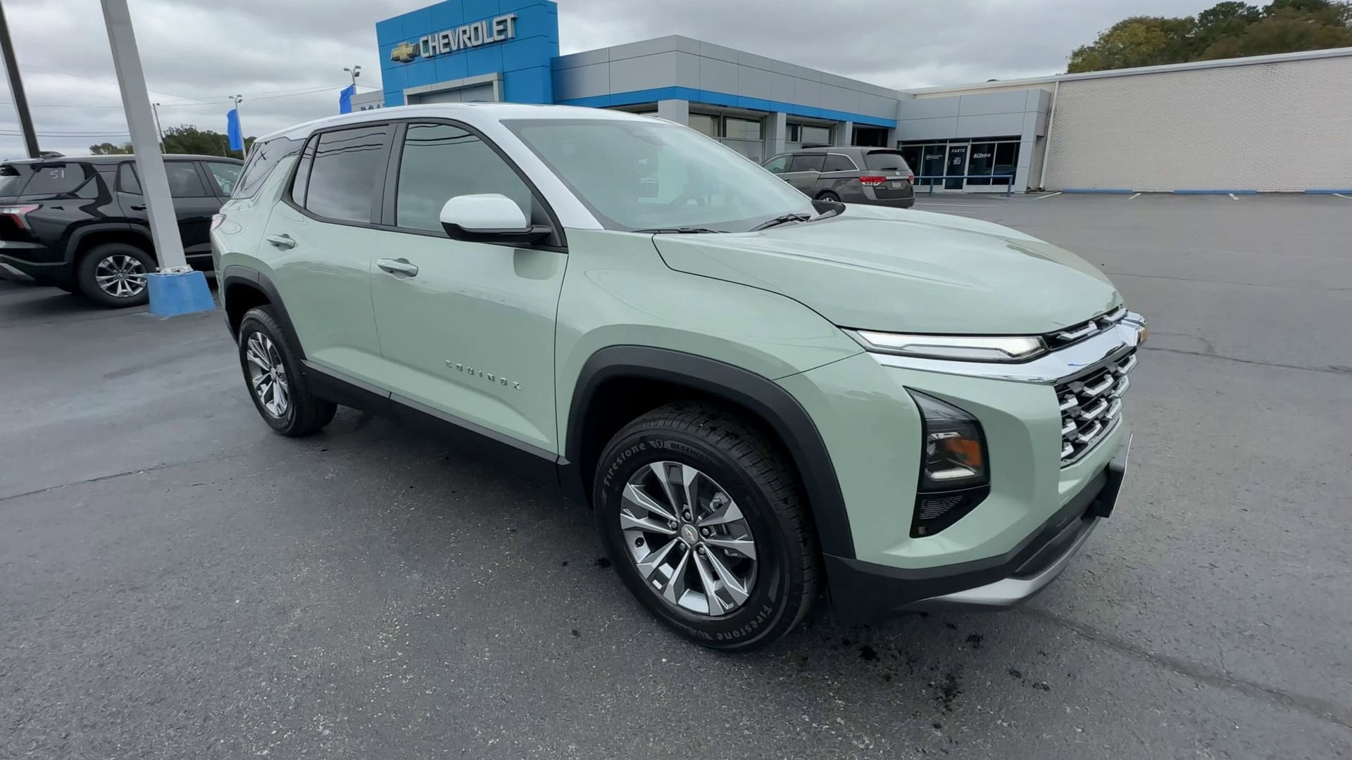 2026 Chevrolet Equinox LT - Photo 2