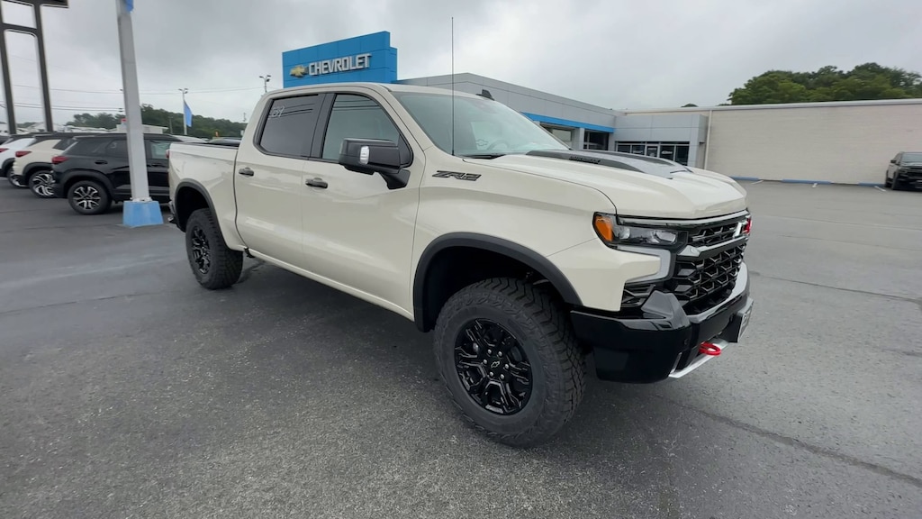 New 2026 Chevrolet Silverado 1500 ZR2 Truck