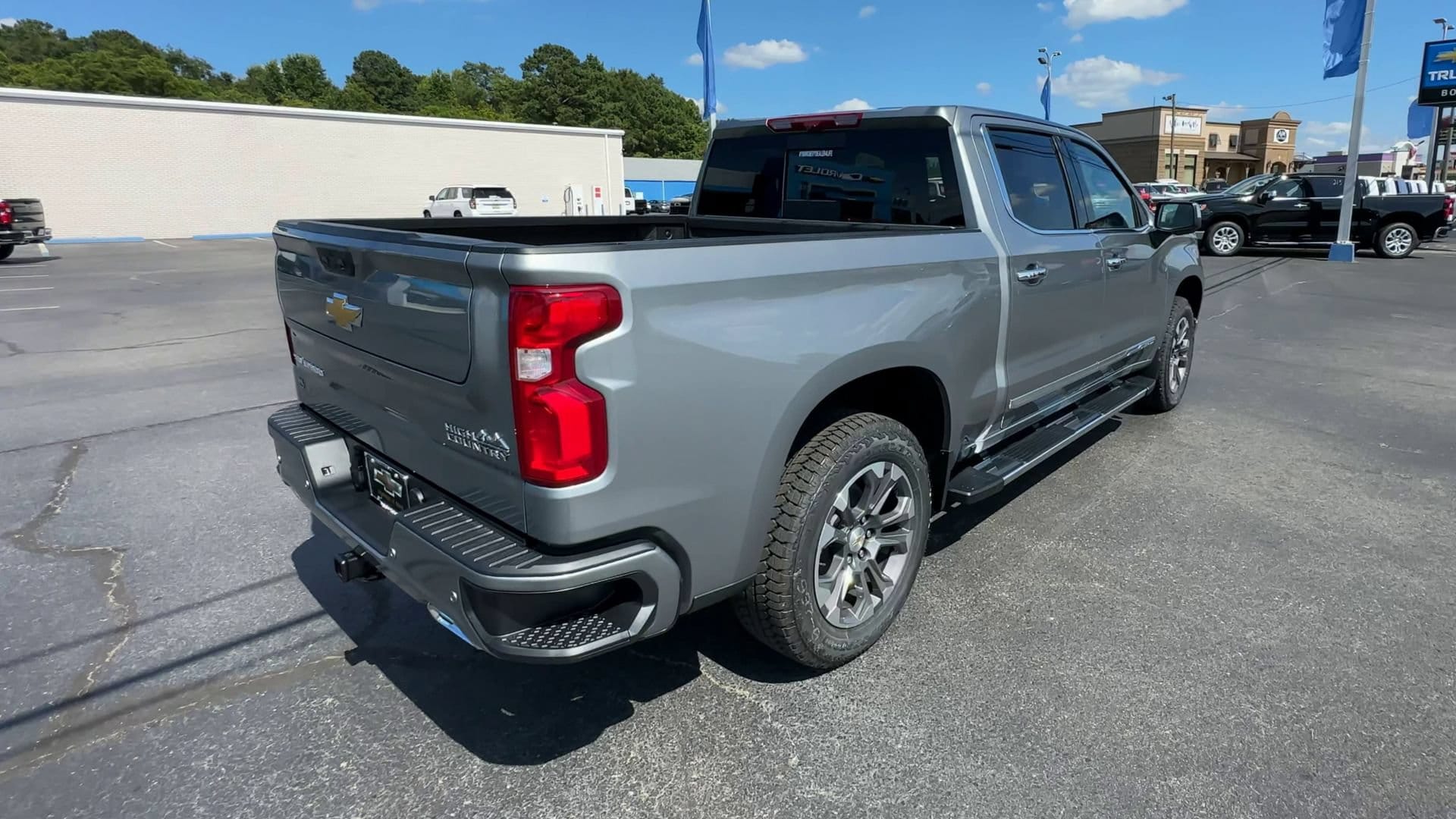 2026 Chevrolet Silverado 1500 High Country - Photo 8