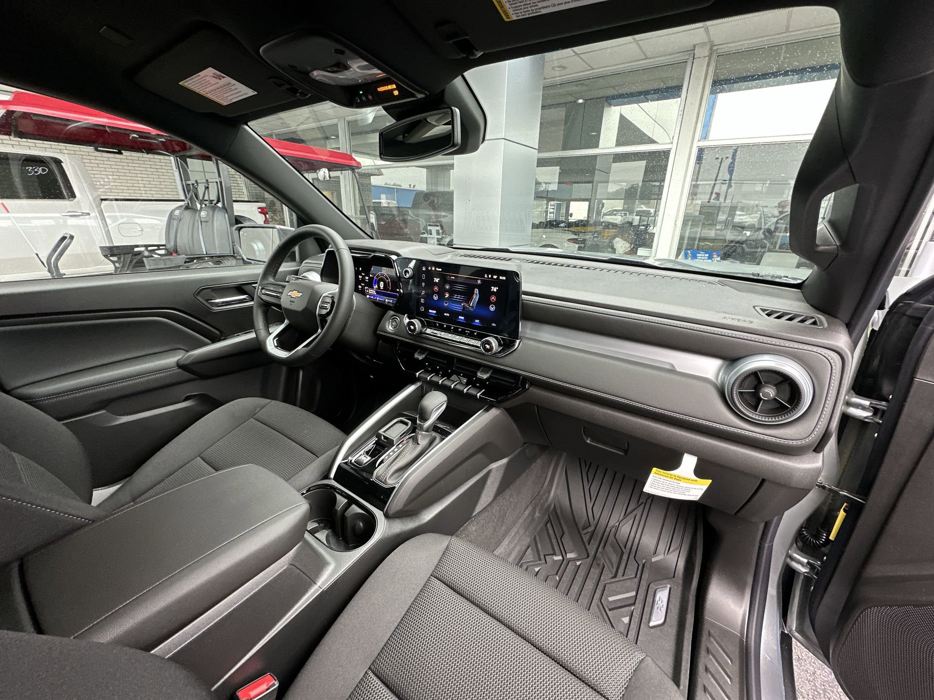 2026 Chevrolet Colorado LT - Photo 27