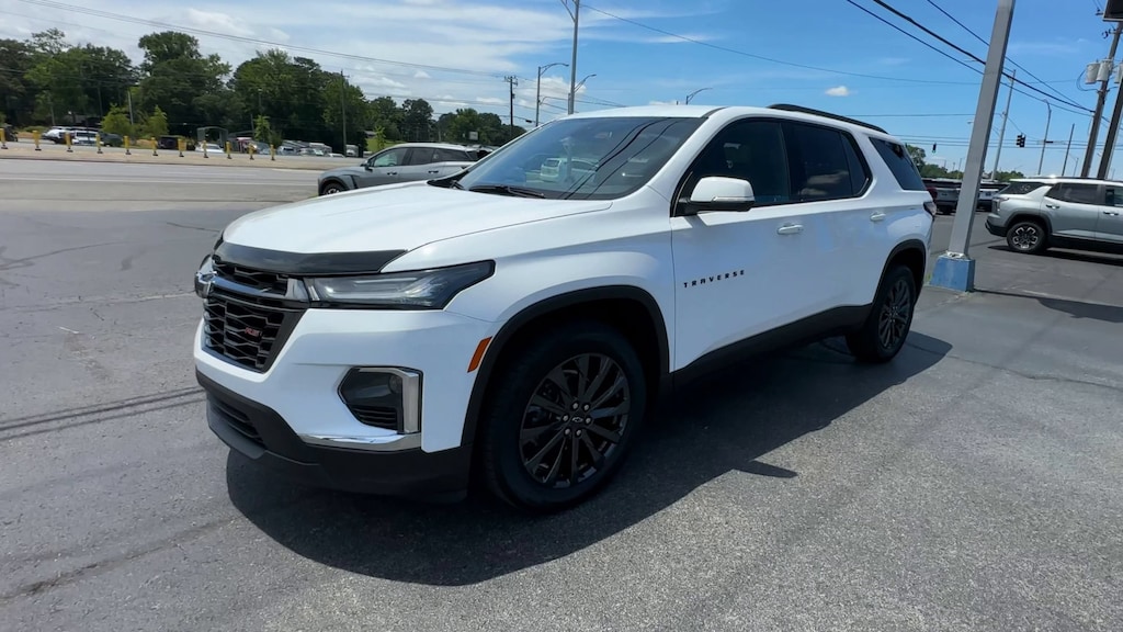 Used 2023 Chevrolet Traverse RS SUV