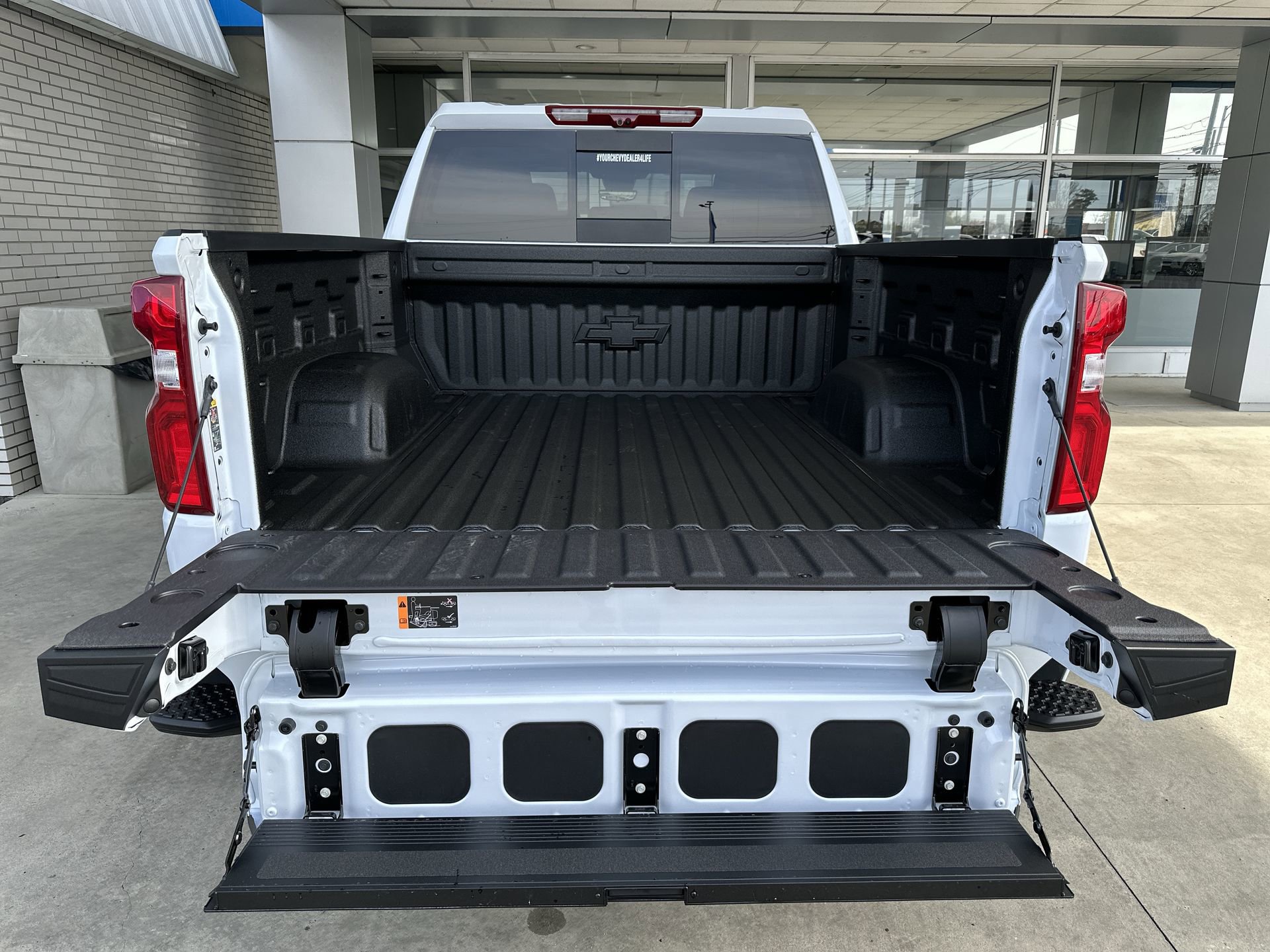 2026 Chevrolet Silverado 1500 High Country - Photo 35