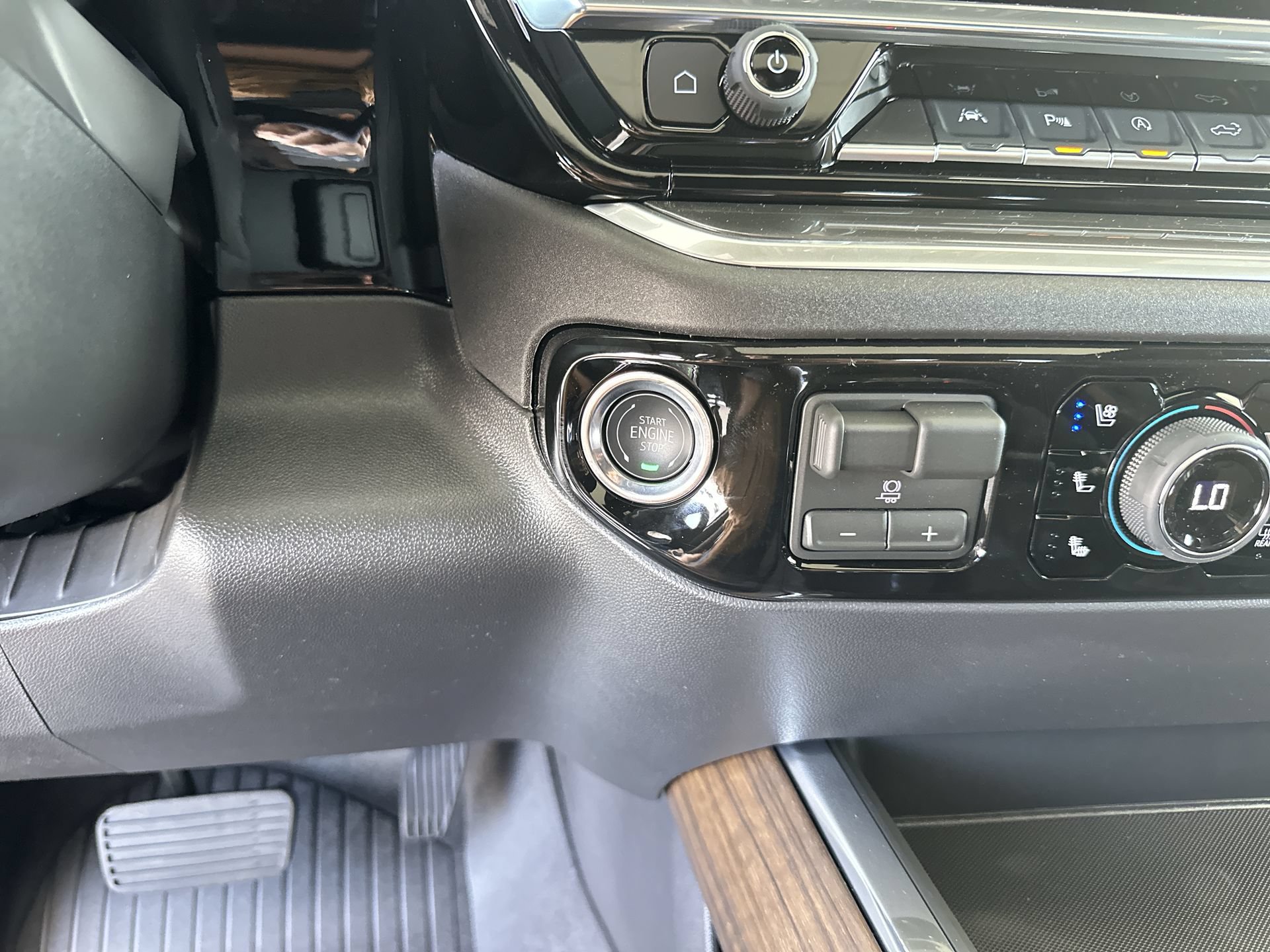 2026 Chevrolet Silverado 1500 High Country - Photo 17