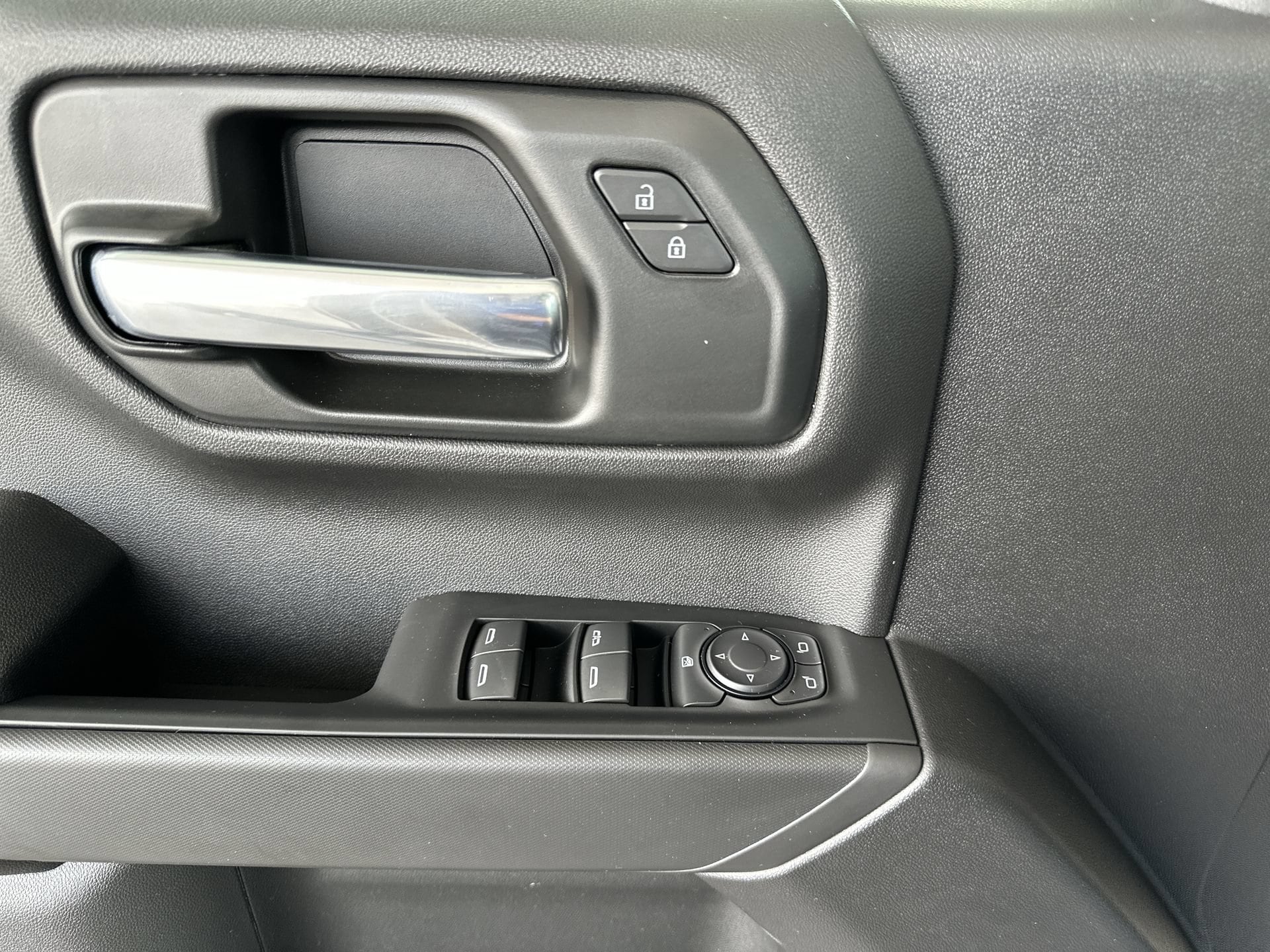 2026 Chevrolet Silverado 1500 Custom Trail Boss - Photo 22