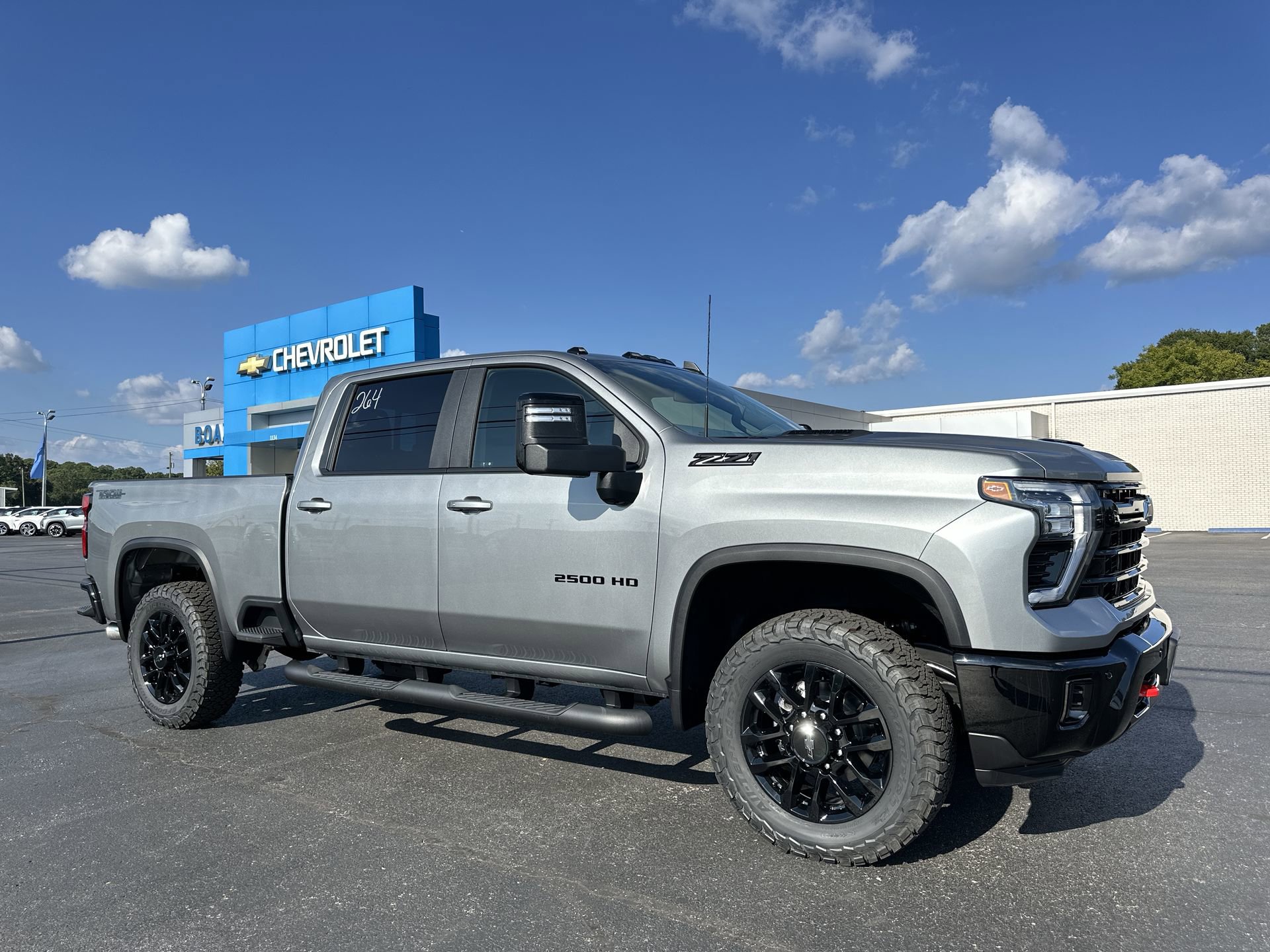 2025 Chevrolet Silverado HD LT 4WD Crew Cab Standard Box's photo