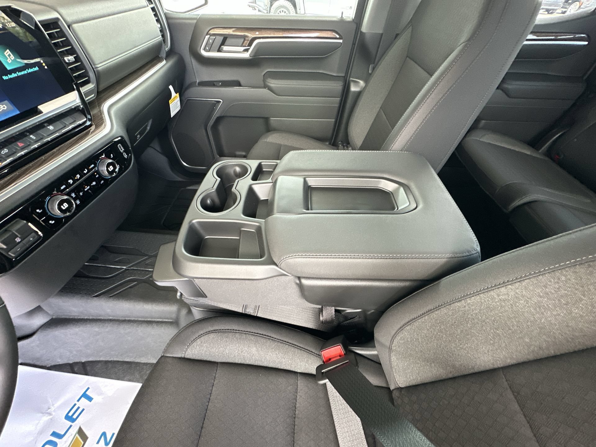 2026 Chevrolet Silverado 1500 LT - Photo 32