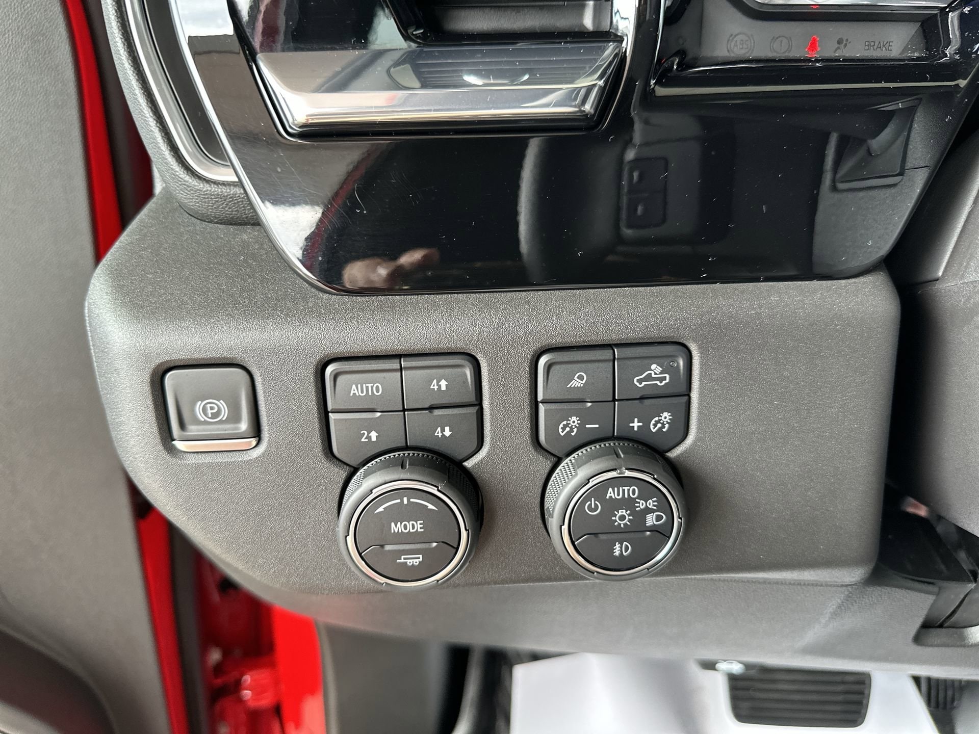 2024 Chevrolet Silverado 1500 LT Trail Boss - Photo 18