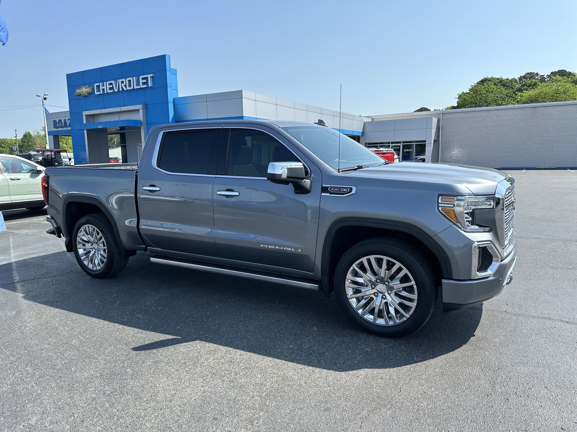2019 GMC Sierra 4WD Crew Cab Short Box's photo