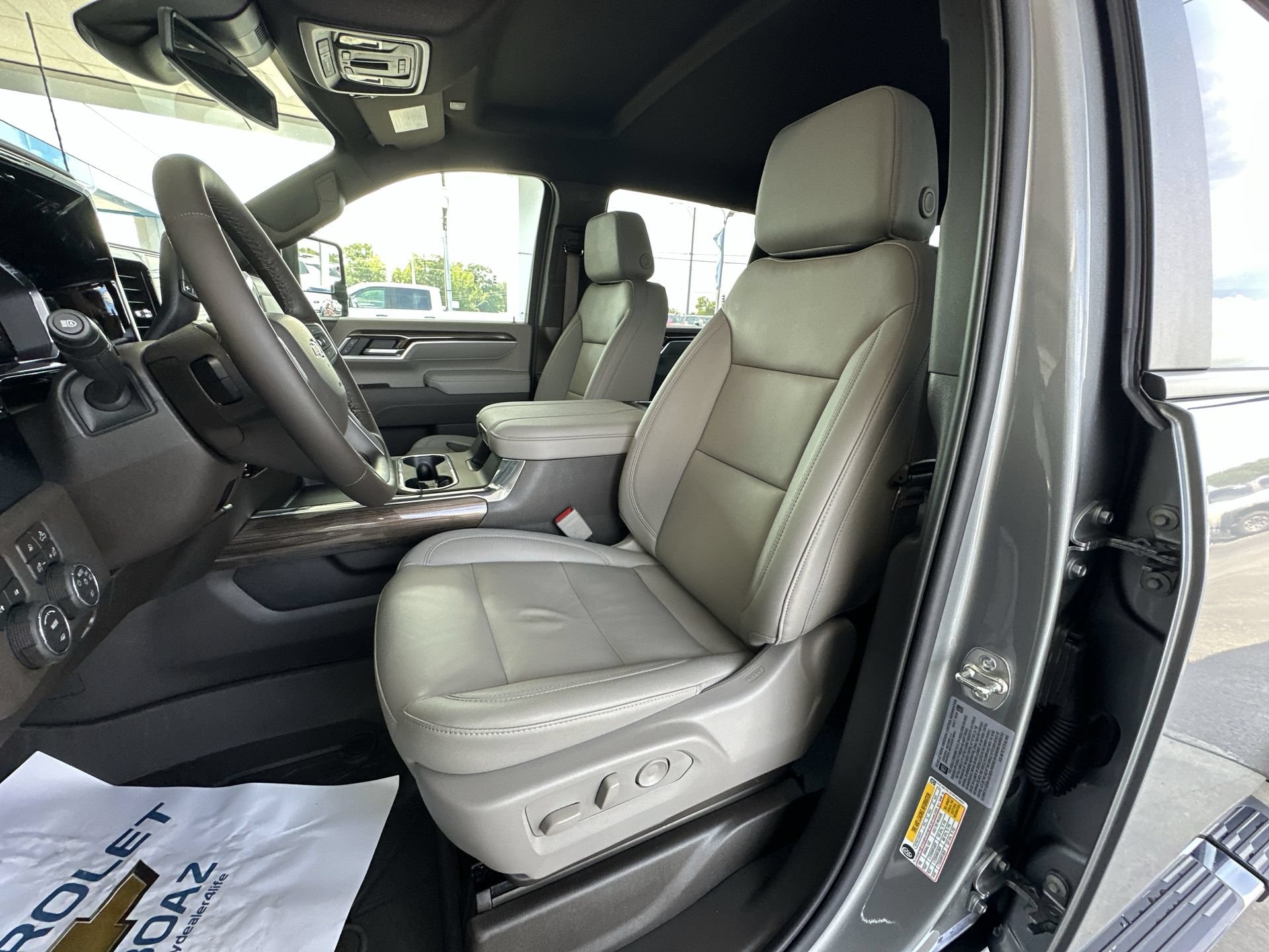 2026 Chevrolet Silverado 3500 HD LT - Photo 19