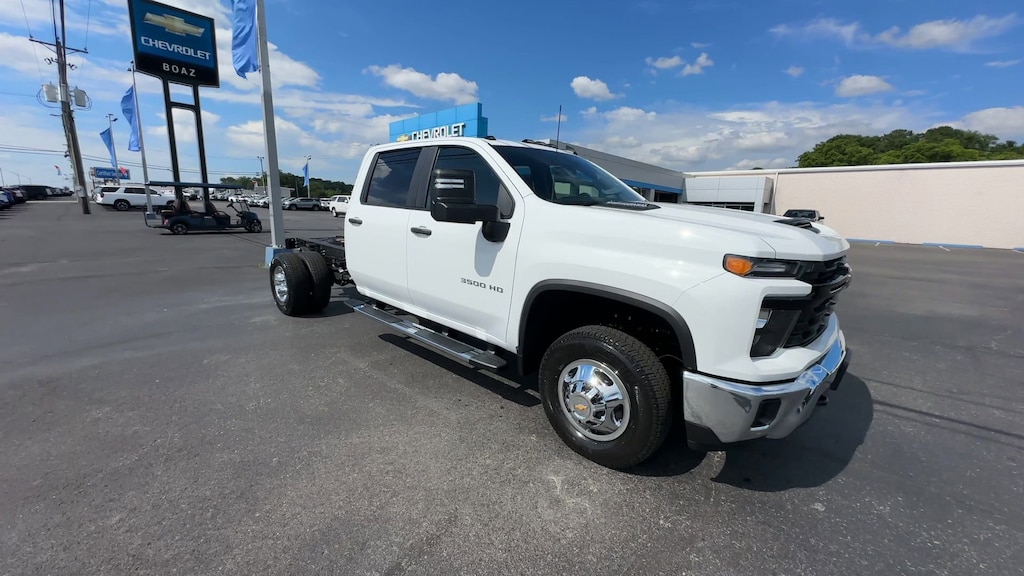 New 2026 Chevrolet Silverado 3500 HD Chassis Cab Work Truck Truck
