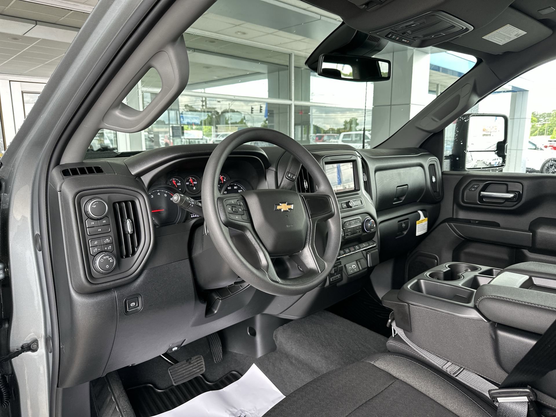 2026 Chevrolet Silverado 2500 HD Custom - Photo 10