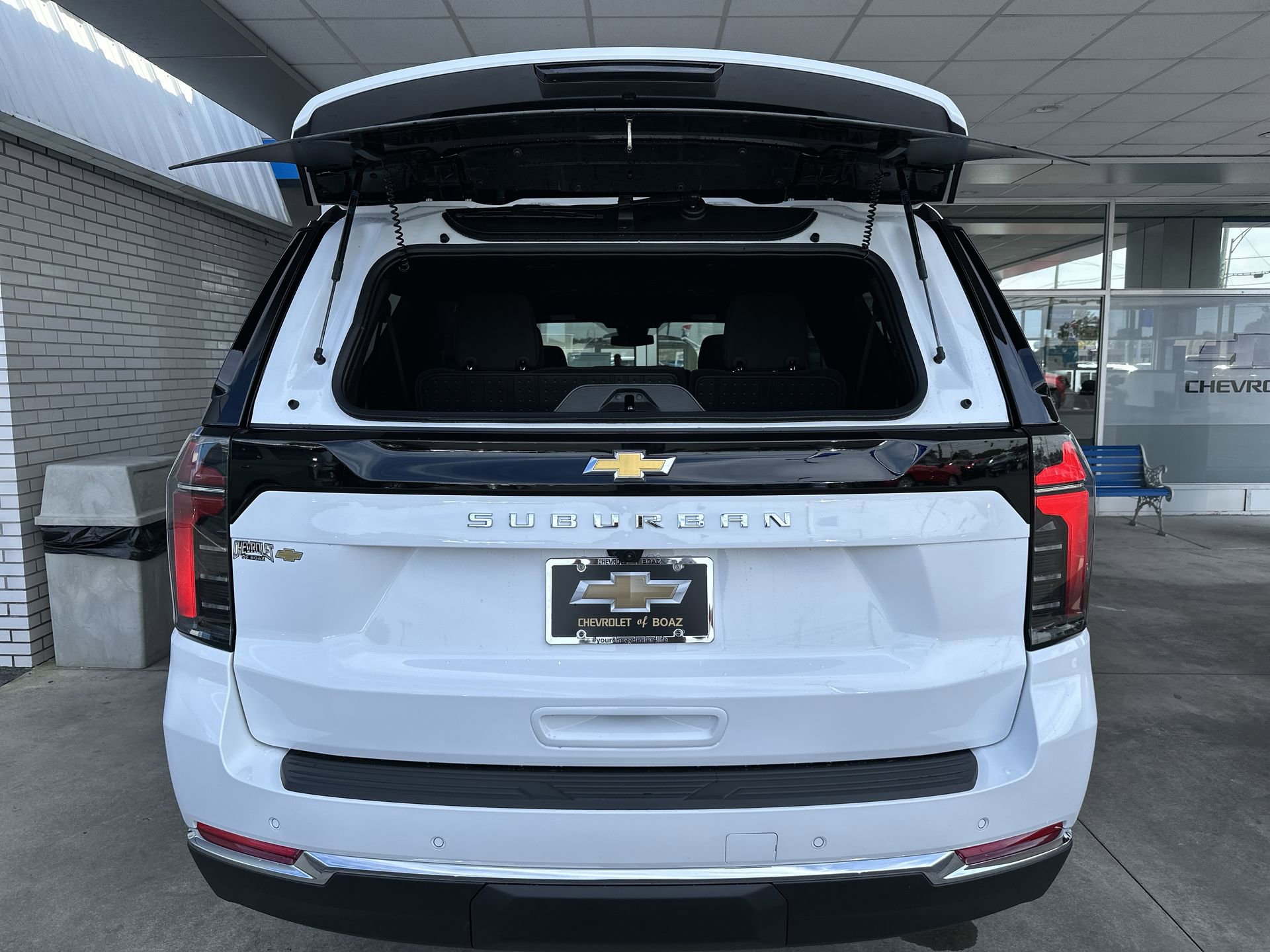 2026 Chevrolet Suburban LS - Photo 33