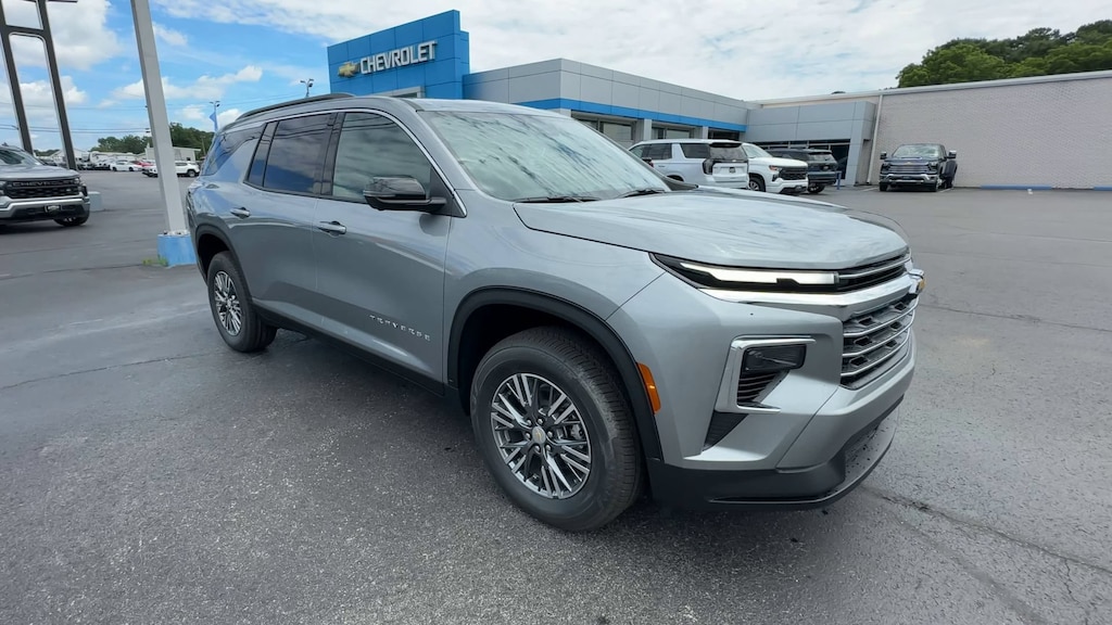 New 2026 Chevrolet Traverse LT SUV