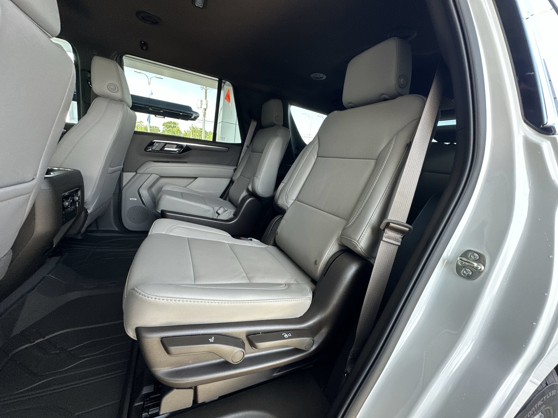 2026 Chevrolet Tahoe LT - Photo 24