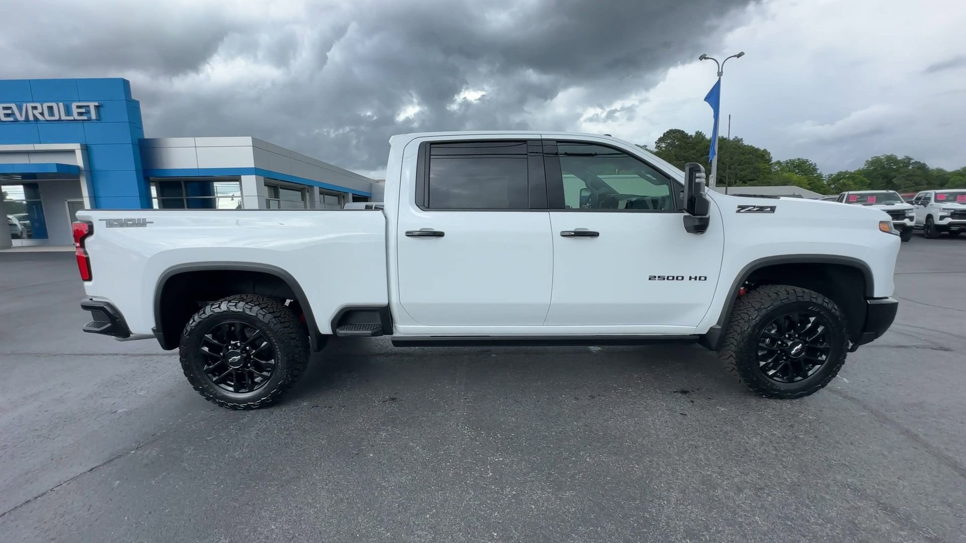 2026 Chevrolet Silverado 2500 HD LTZ - Photo 9