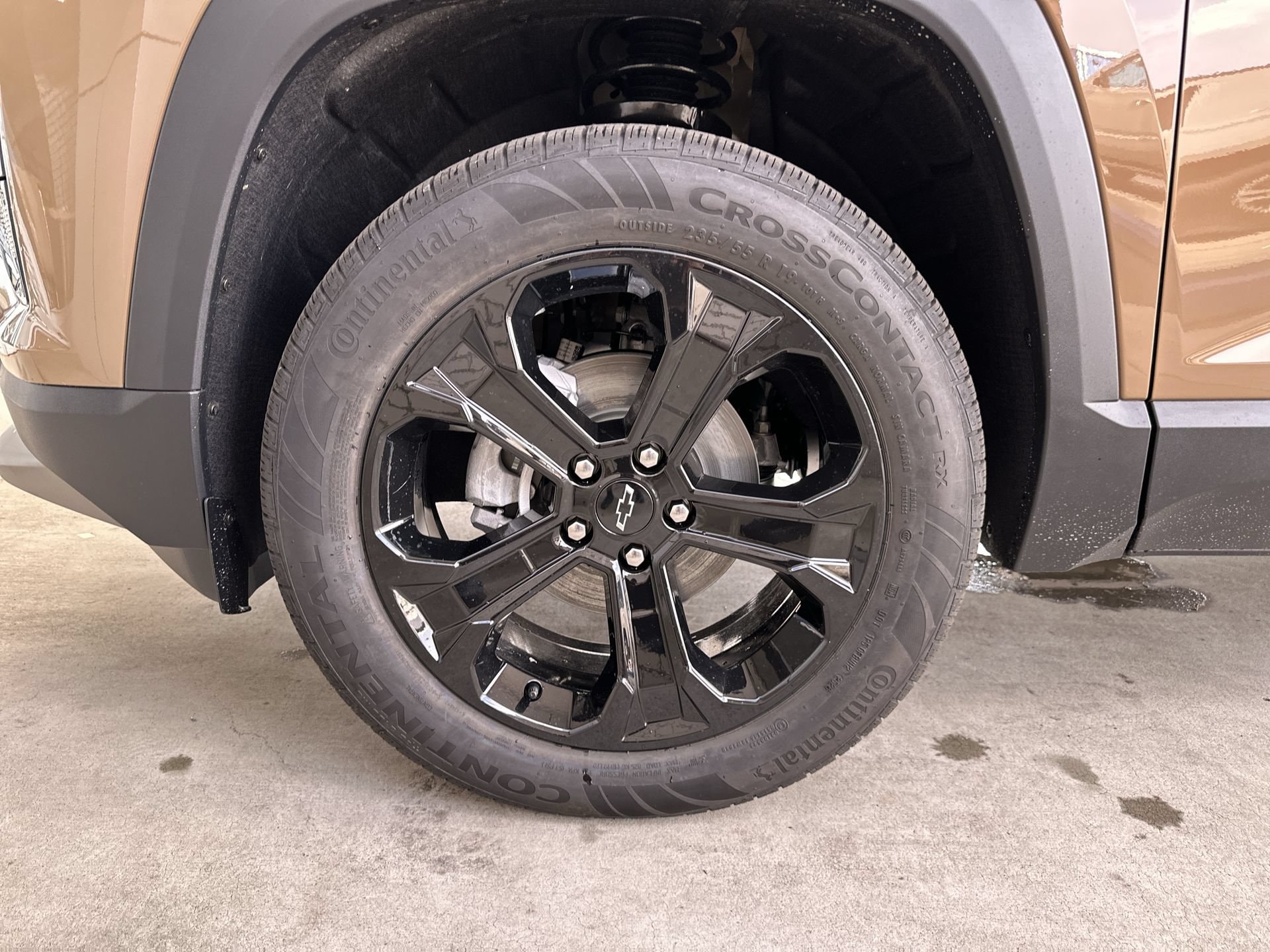 2027 Chevrolet Equinox LT - Photo 30