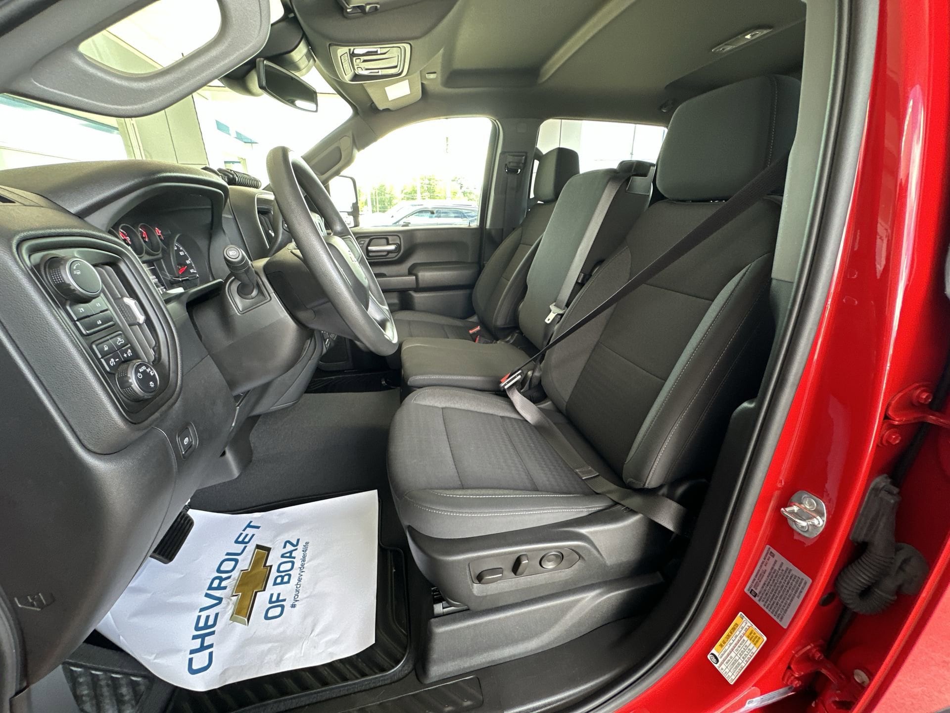 2024 Chevrolet Silverado 2500HD Custom - Photo 33