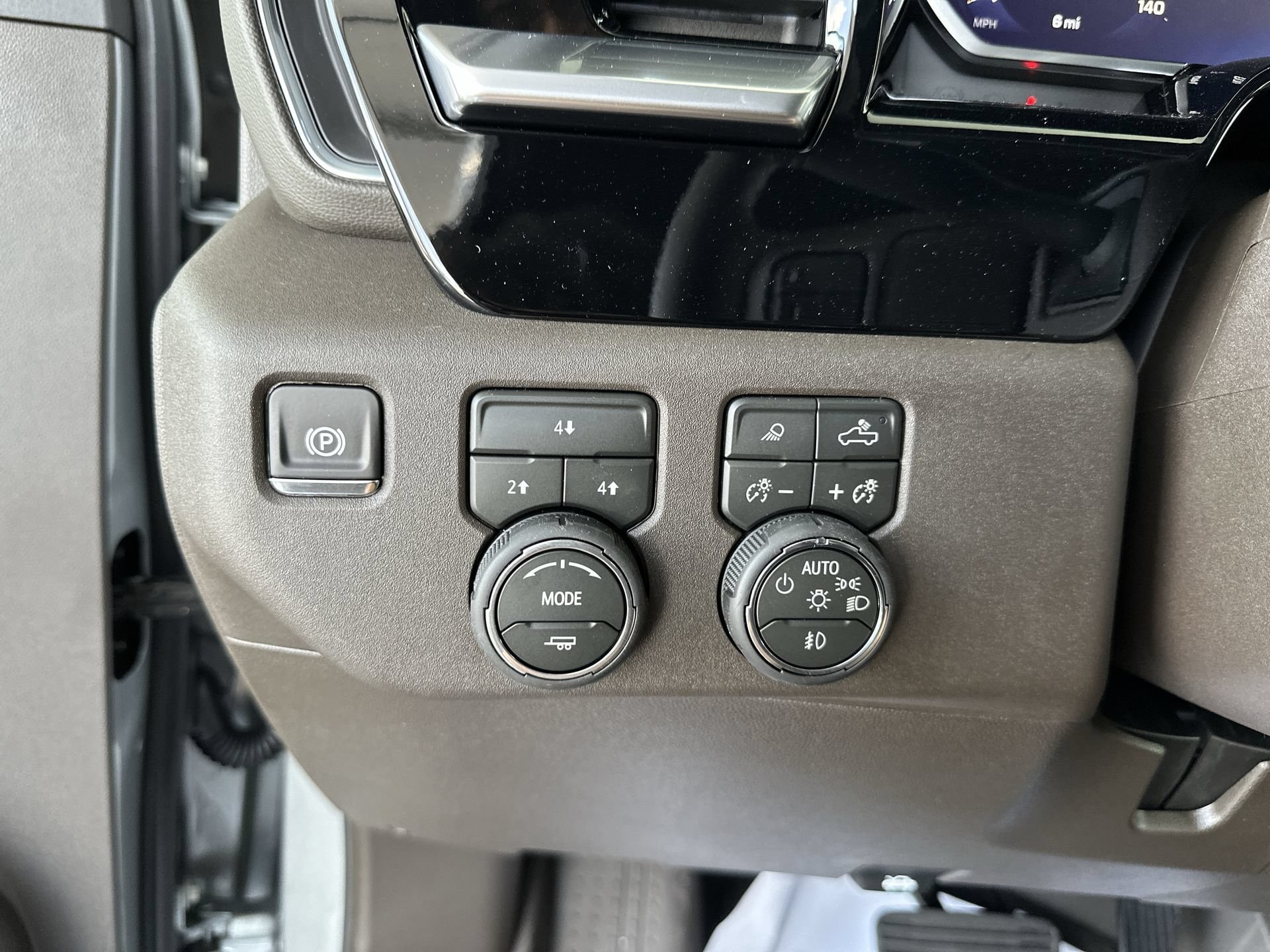 2026 Chevrolet Silverado 3500 HD LT - Photo 18