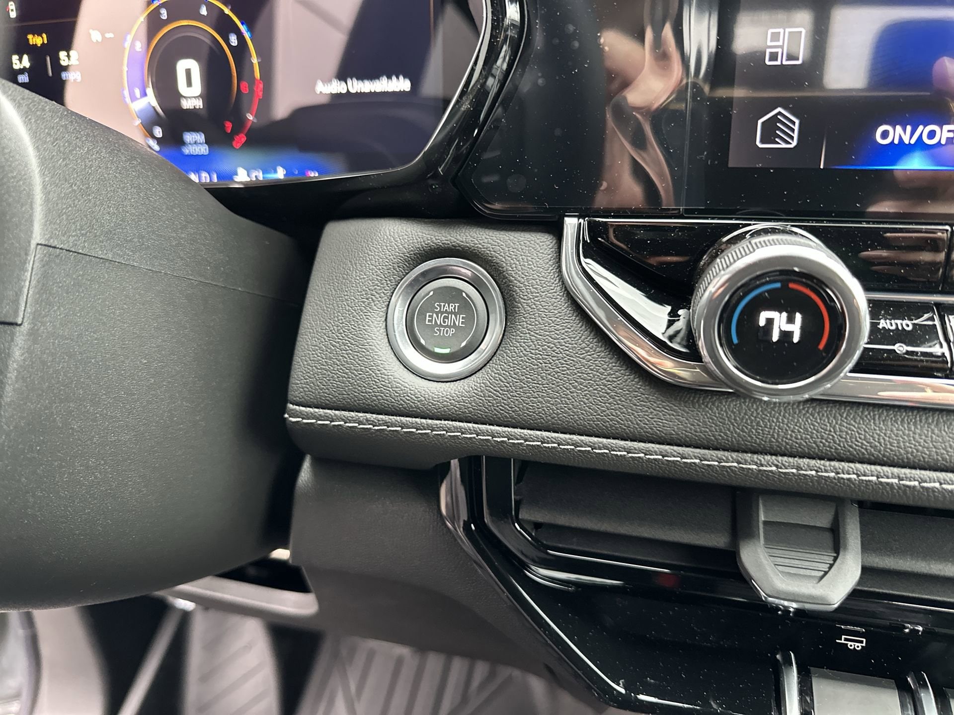 2026 Chevrolet Colorado LT - Photo 17