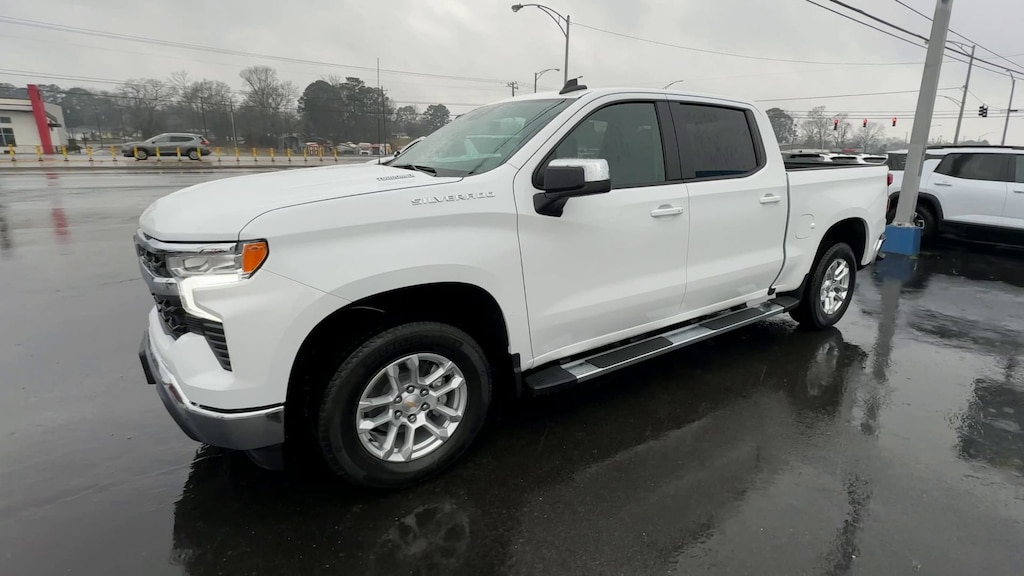 New 2026 Chevrolet Silverado 1500 LT Truck