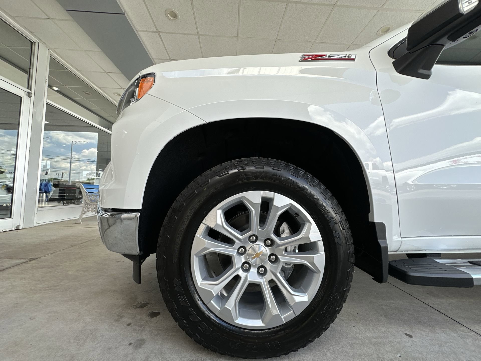 2026 Chevrolet Silverado 1500 LTZ - Photo 30