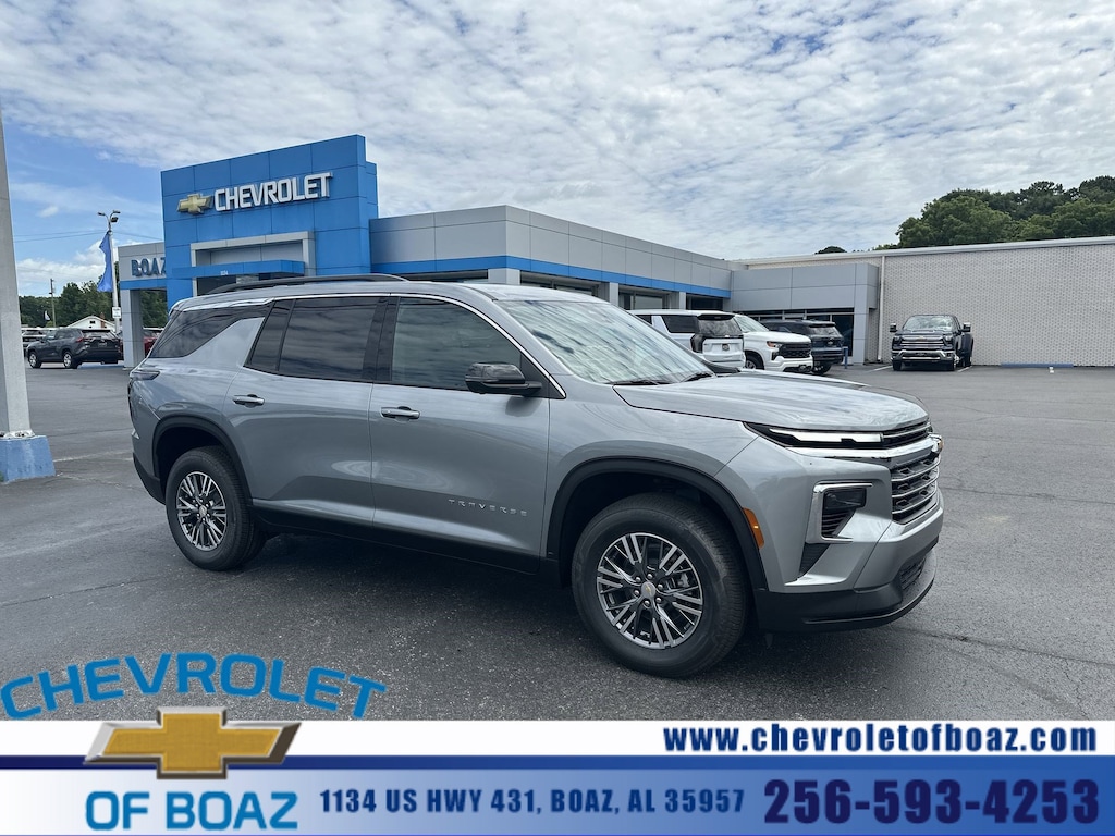 New 2026 Chevrolet Traverse LT SUV