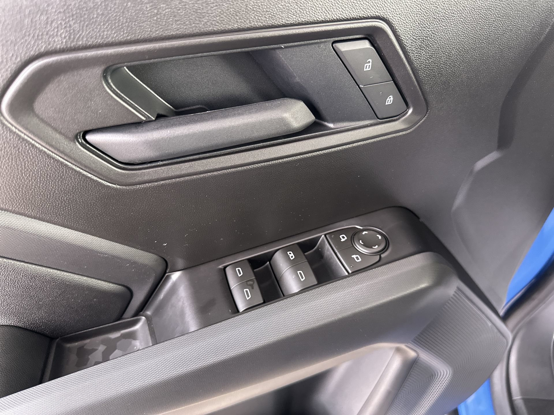 2026 Chevrolet Colorado Trail Boss - Photo 23