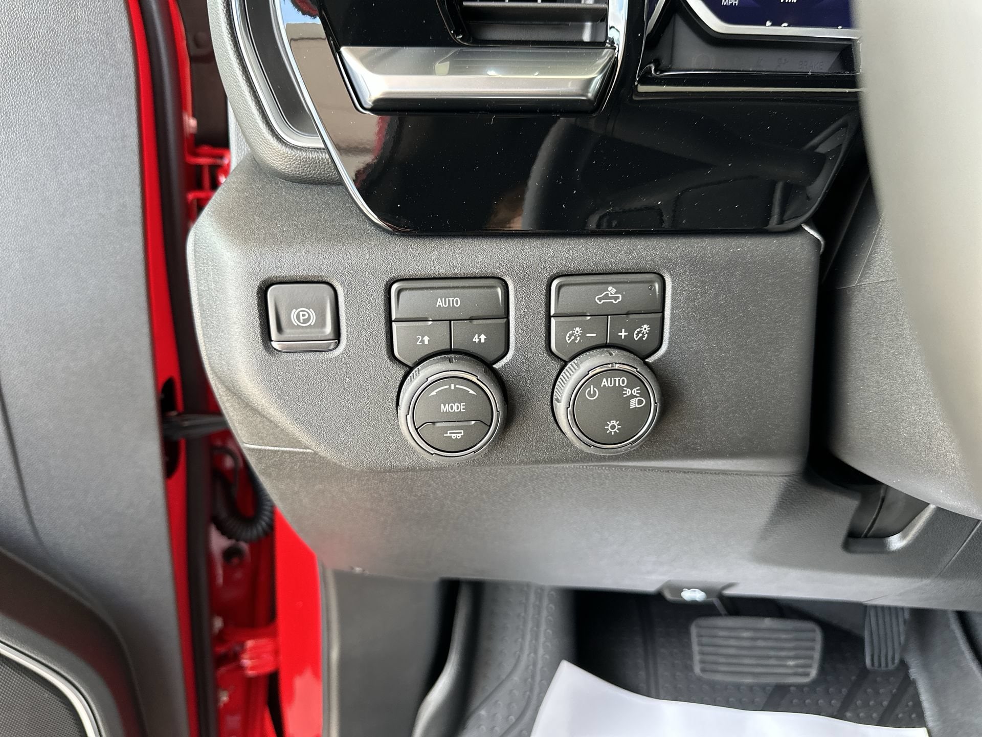 2026 Chevrolet Silverado 1500 LT - Photo 18